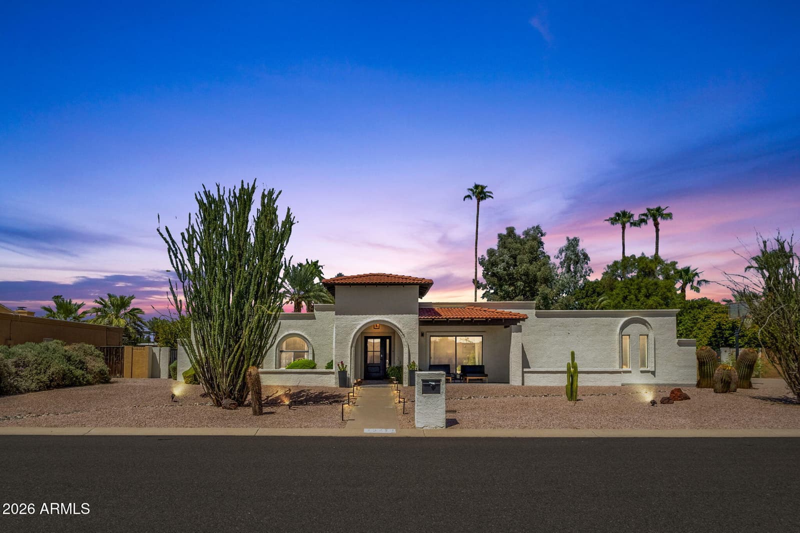 5712 E WINDROSE Drive, Scottsdale, AZ 85254