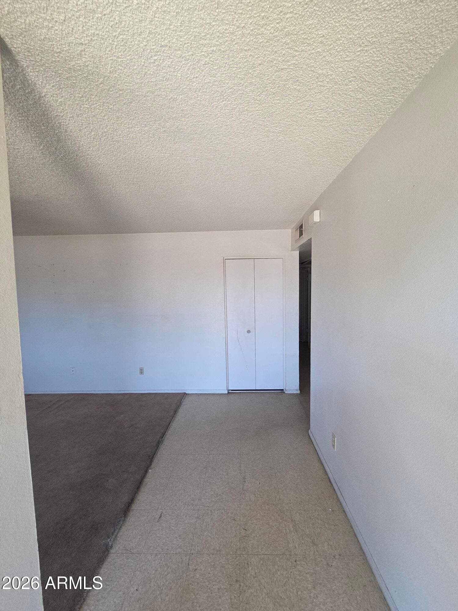 10436 N 37th Avenue, Phoenix, AZ 85051 — photo 3 of 13