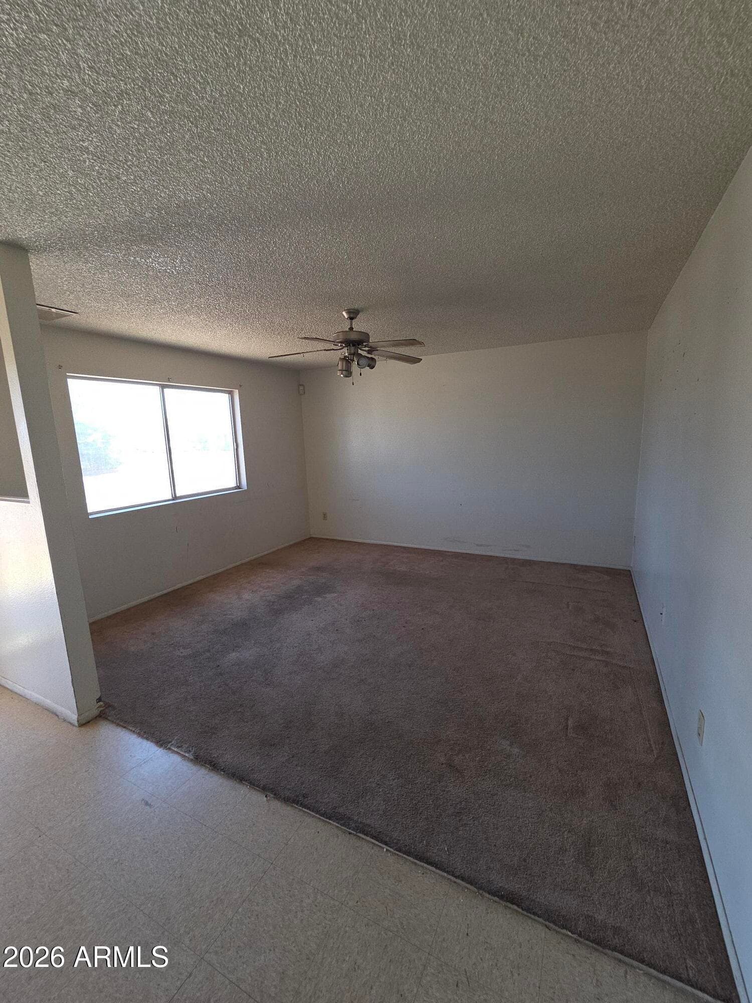 10436 N 37th Avenue, Phoenix, AZ 85051 — photo 4 of 13