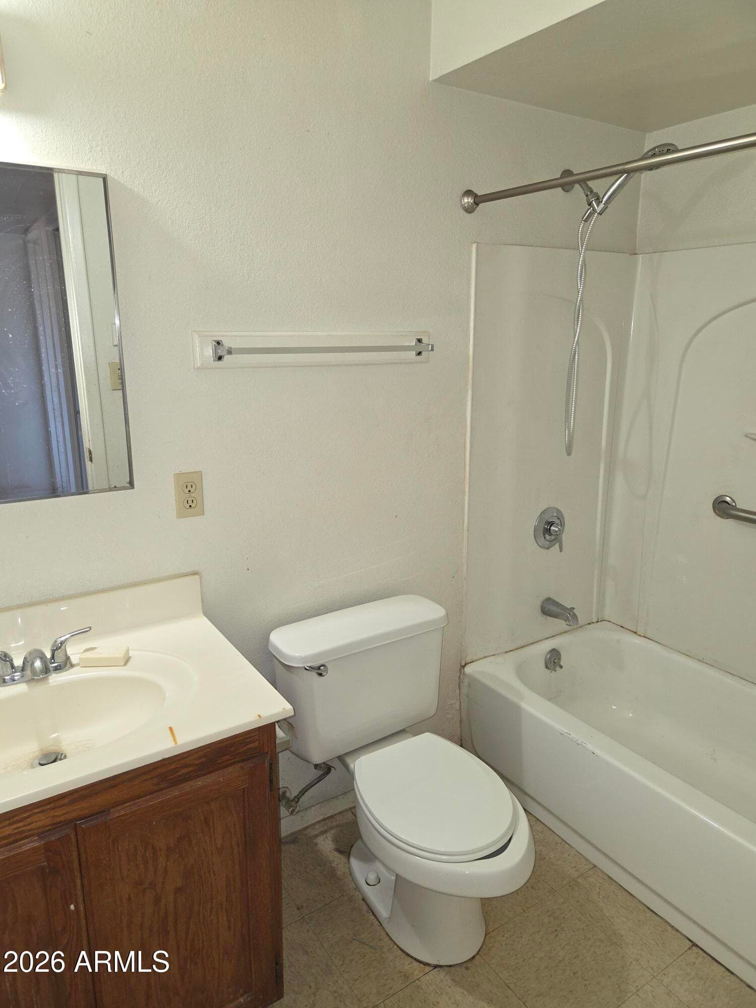 10436 N 37th Avenue, Phoenix, AZ 85051 — photo 7 of 13