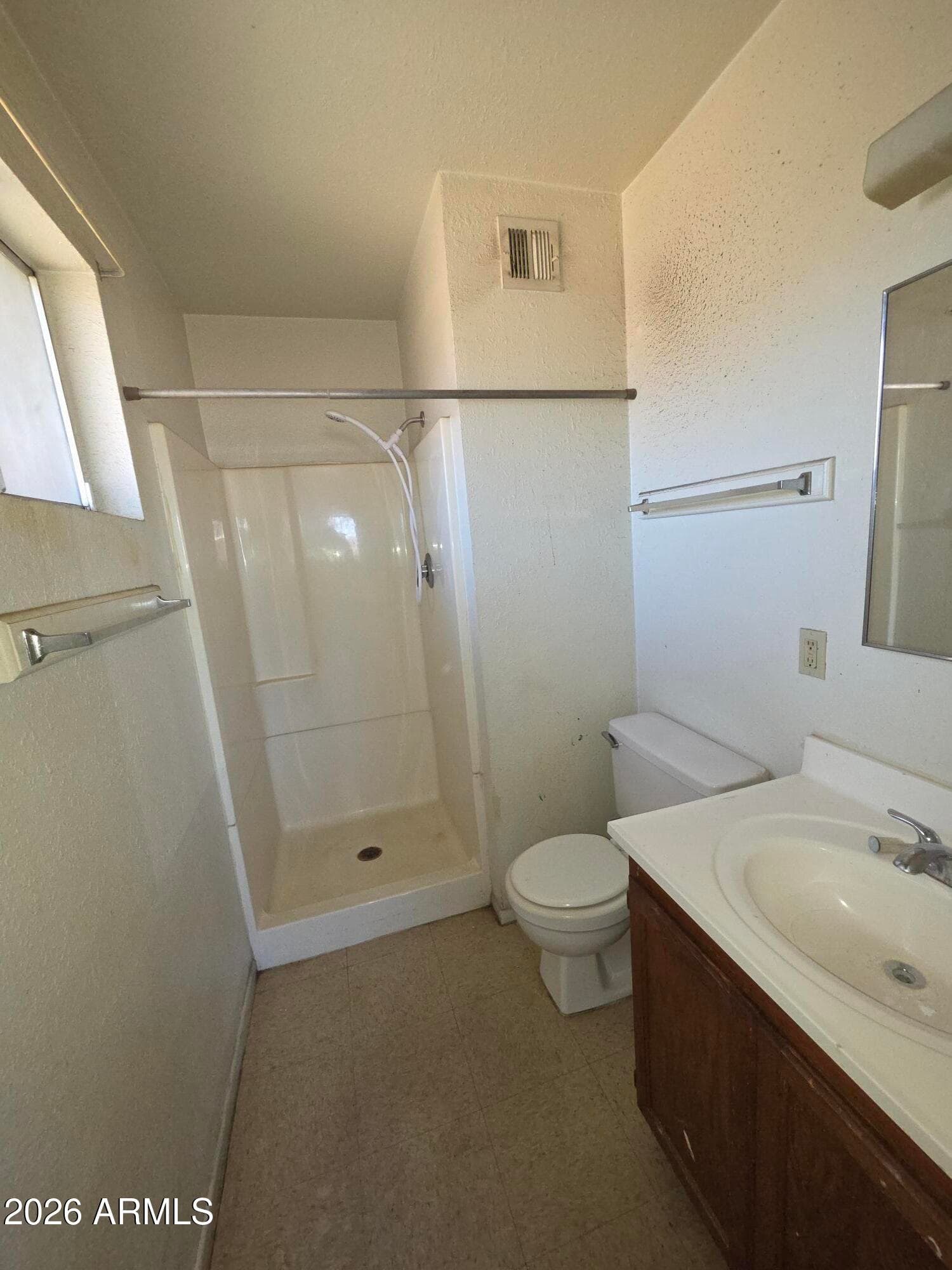 10436 N 37th Avenue, Phoenix, AZ 85051 — photo 11 of 13