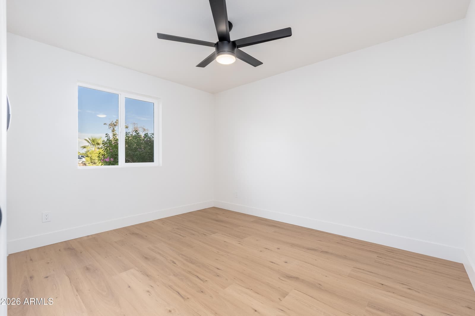 19216 N 22nd Lane, Phoenix, AZ 85027 — photo 29 of 46