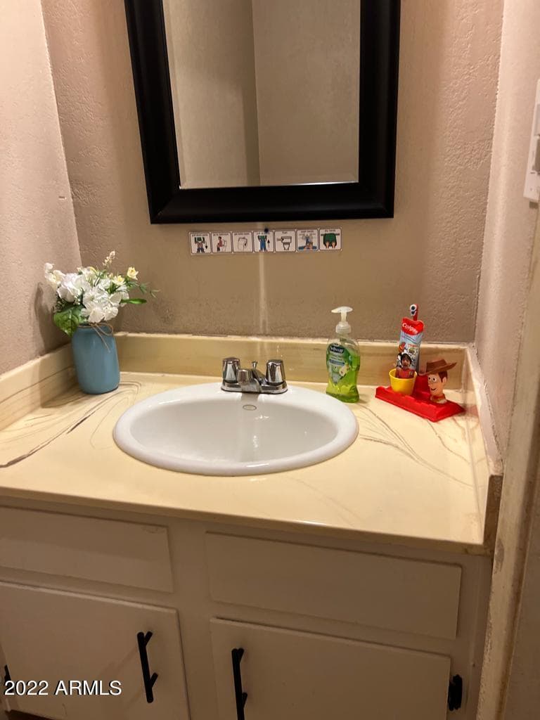 14027 N 33rd Drive, Phoenix, AZ 85053 — photo 37 of 39