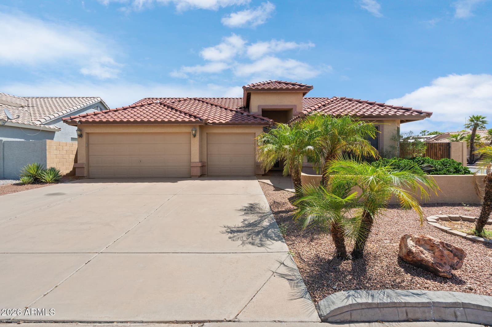 2443 S Lennox, Mesa, AZ 85209 — photo 1 of 35