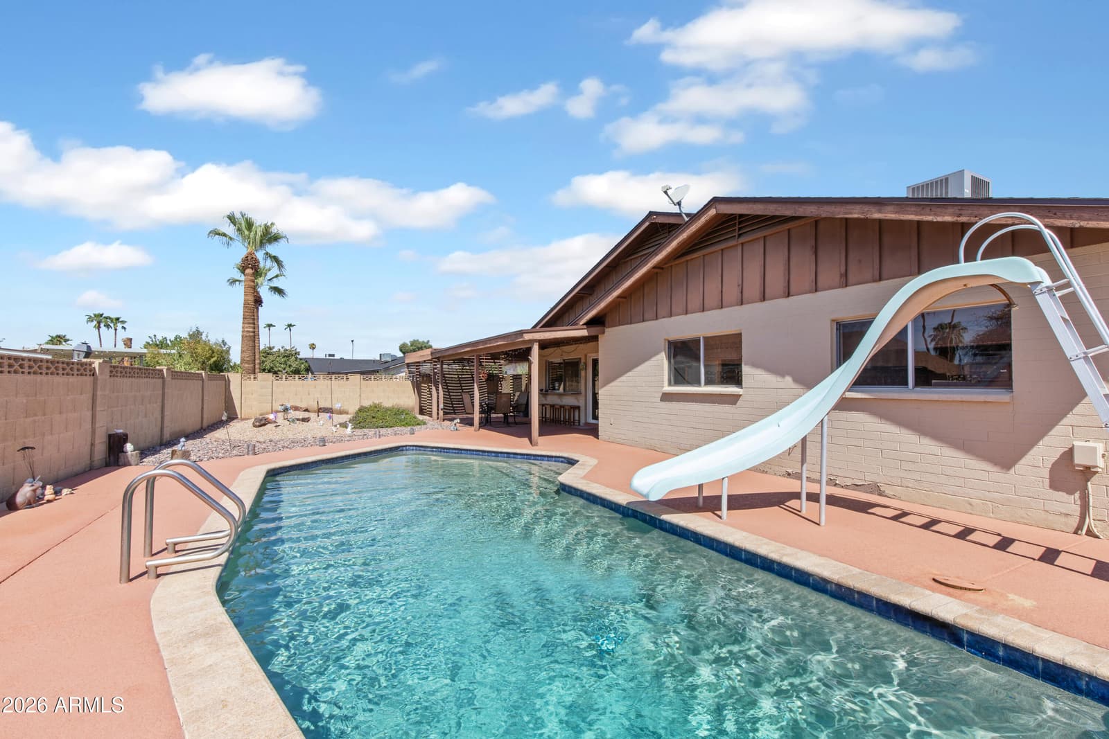 4615 W Hayward Avenue, Glendale, AZ 85301 — photo 1 of 21