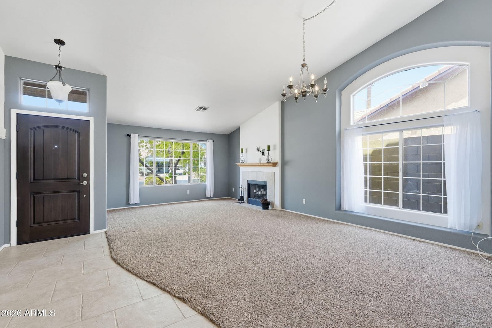 4201 E Encinas Avenue, Gilbert, AZ 85234 — photo 5 of 49