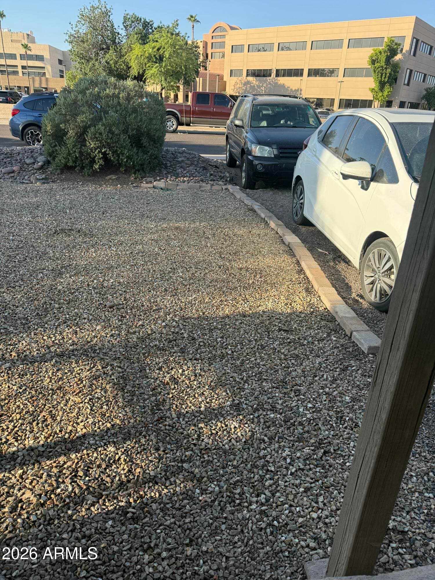 38 W Thomas Lane, Tempe, AZ 85281 — photo 4 of 8