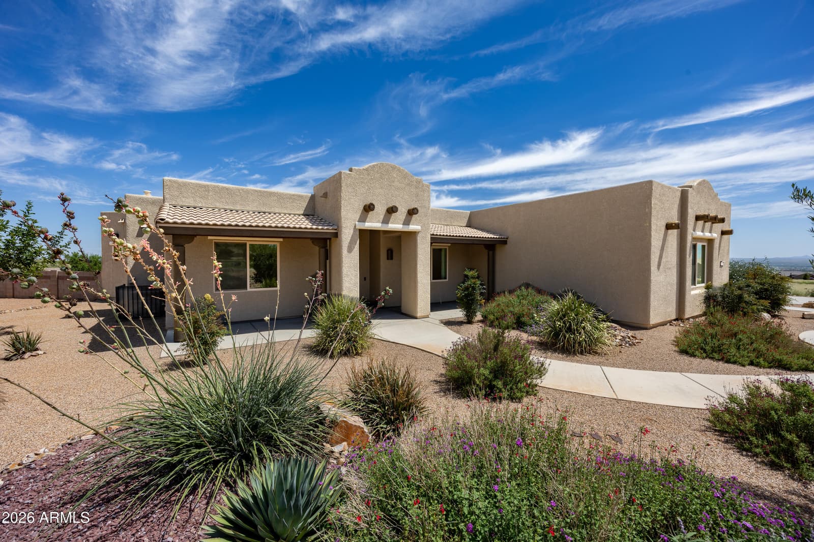 6345 E Red Oak Circle, Hereford, AZ 85615 — photo 3 of 44