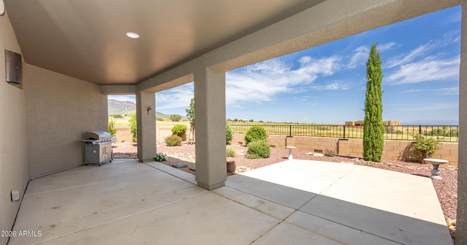 6345 E Red Oak Circle, Hereford, AZ 85615 — photo 11 of 44