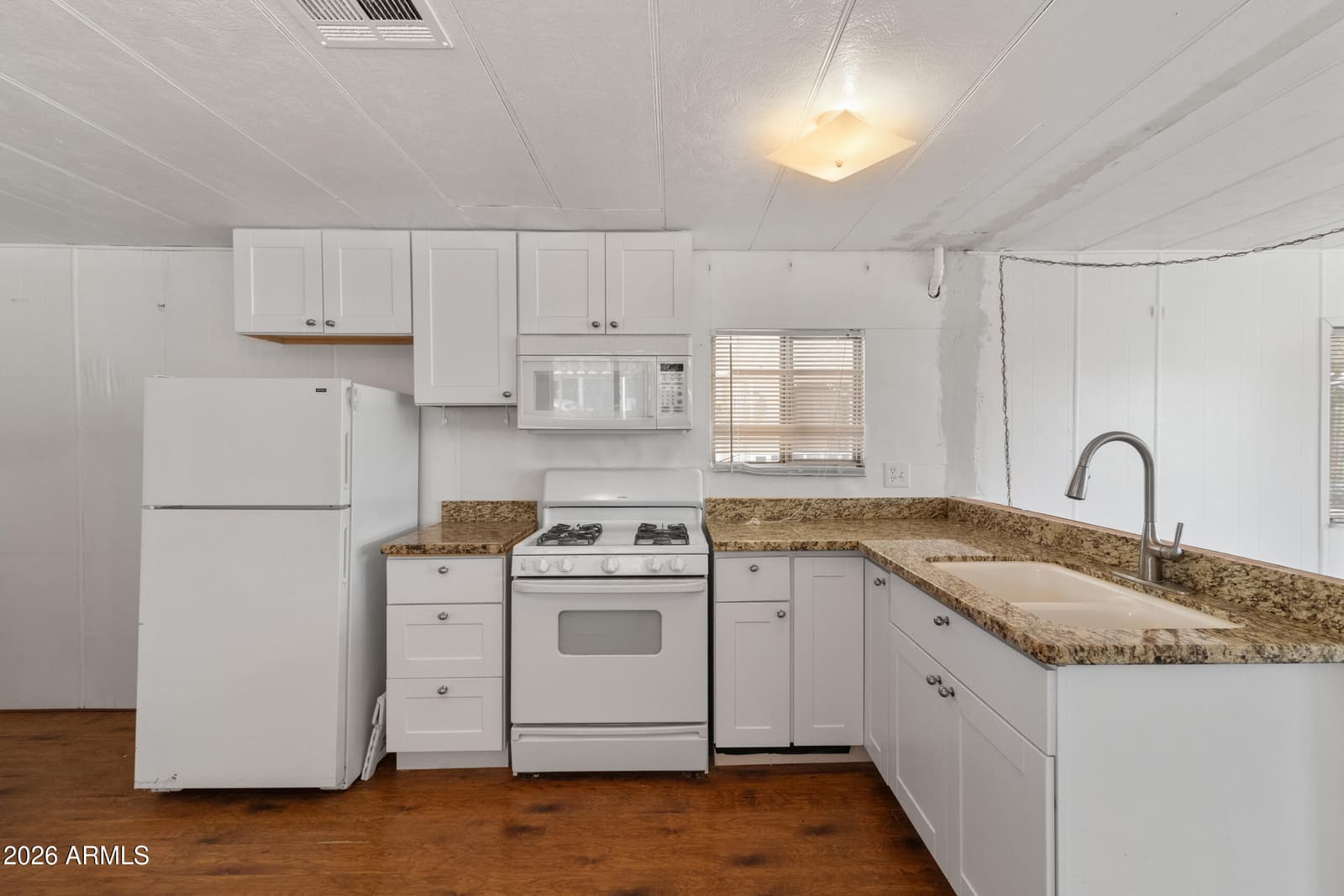 535 S Alma School Road 39, Mesa, AZ 85210 — photo 3 of 54