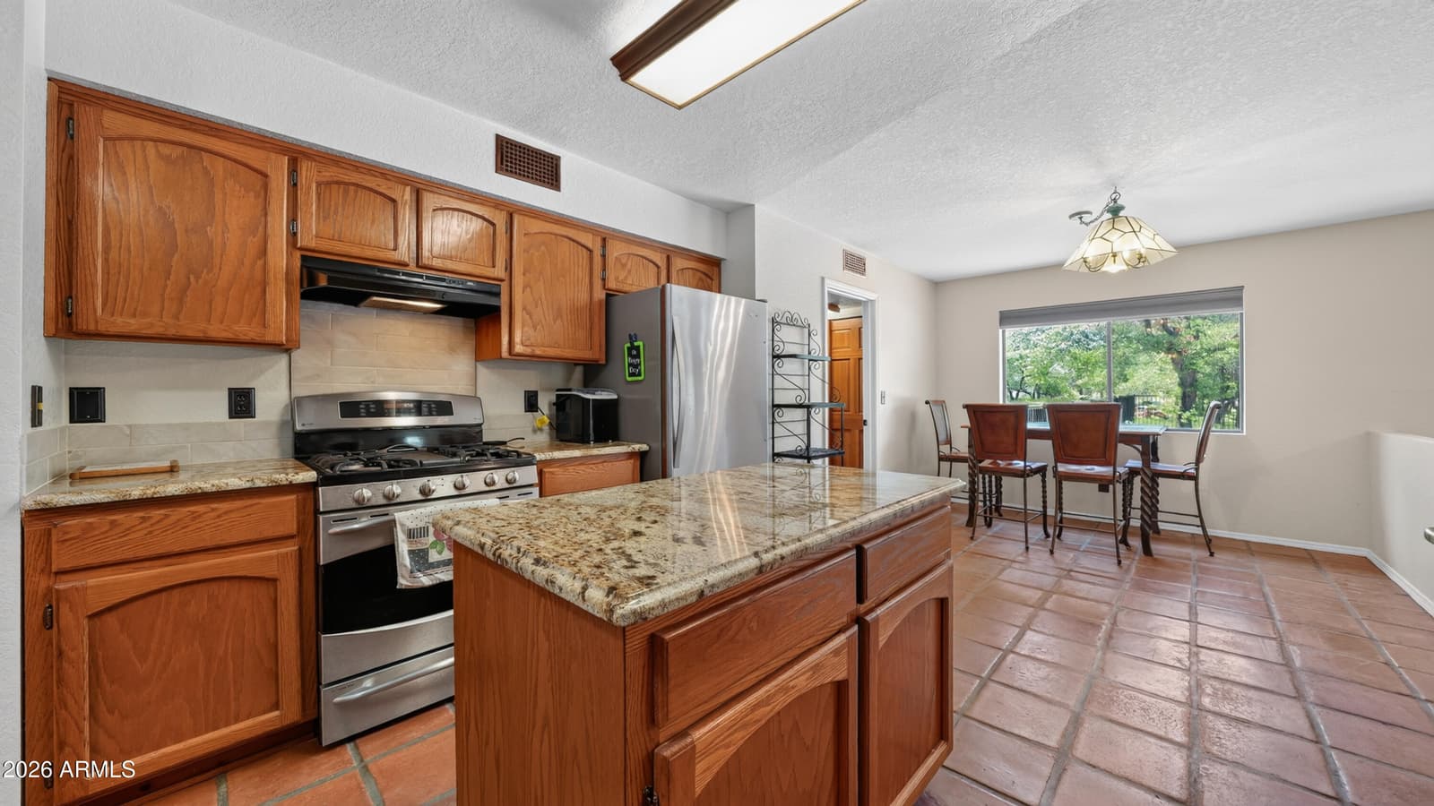 5335 E Brushy Oak Lane, Hereford, AZ 85615 — photo 6 of 57