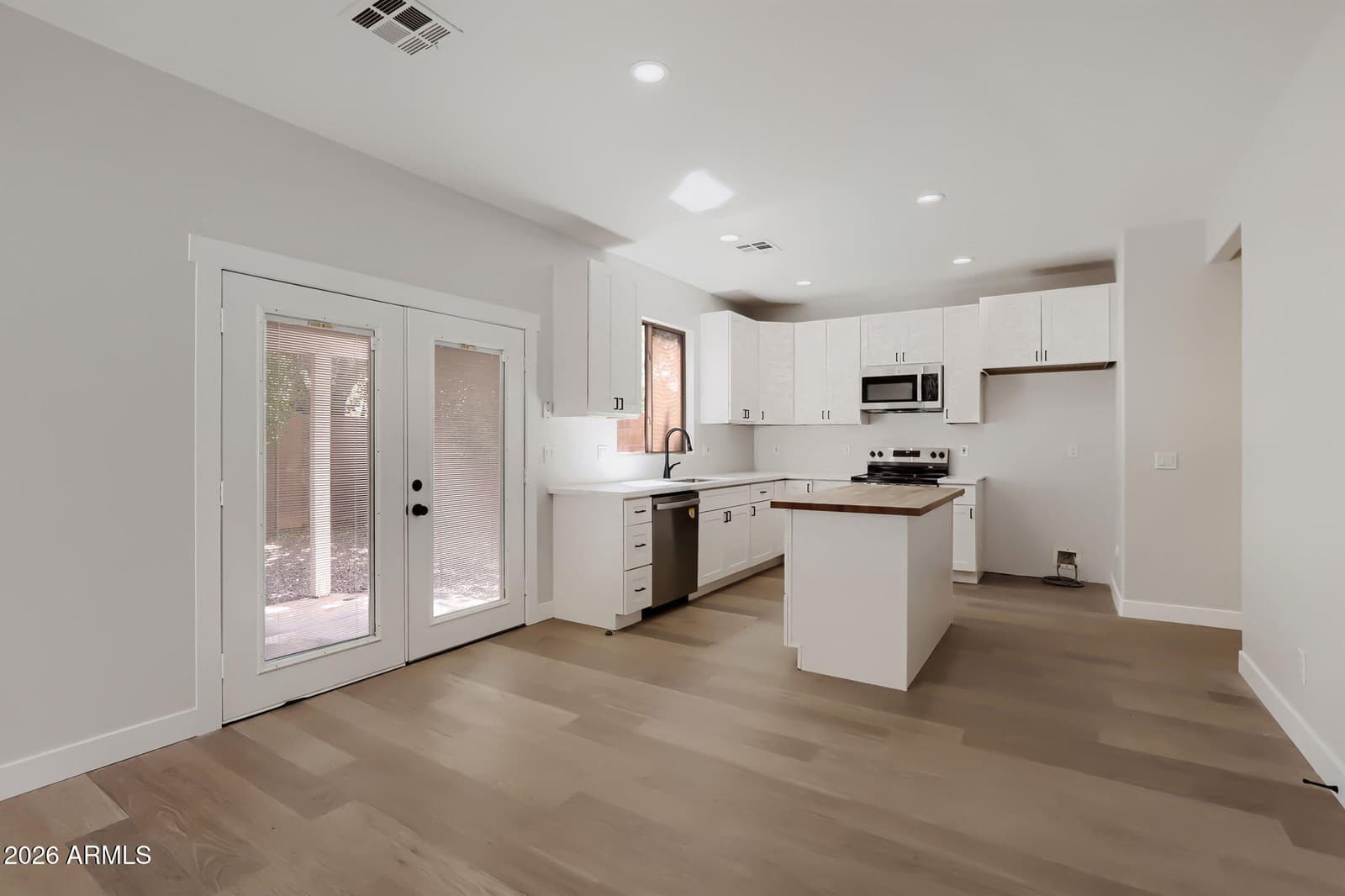 9841 E Forge Avenue, Mesa, AZ 85208 — photo 10 of 38