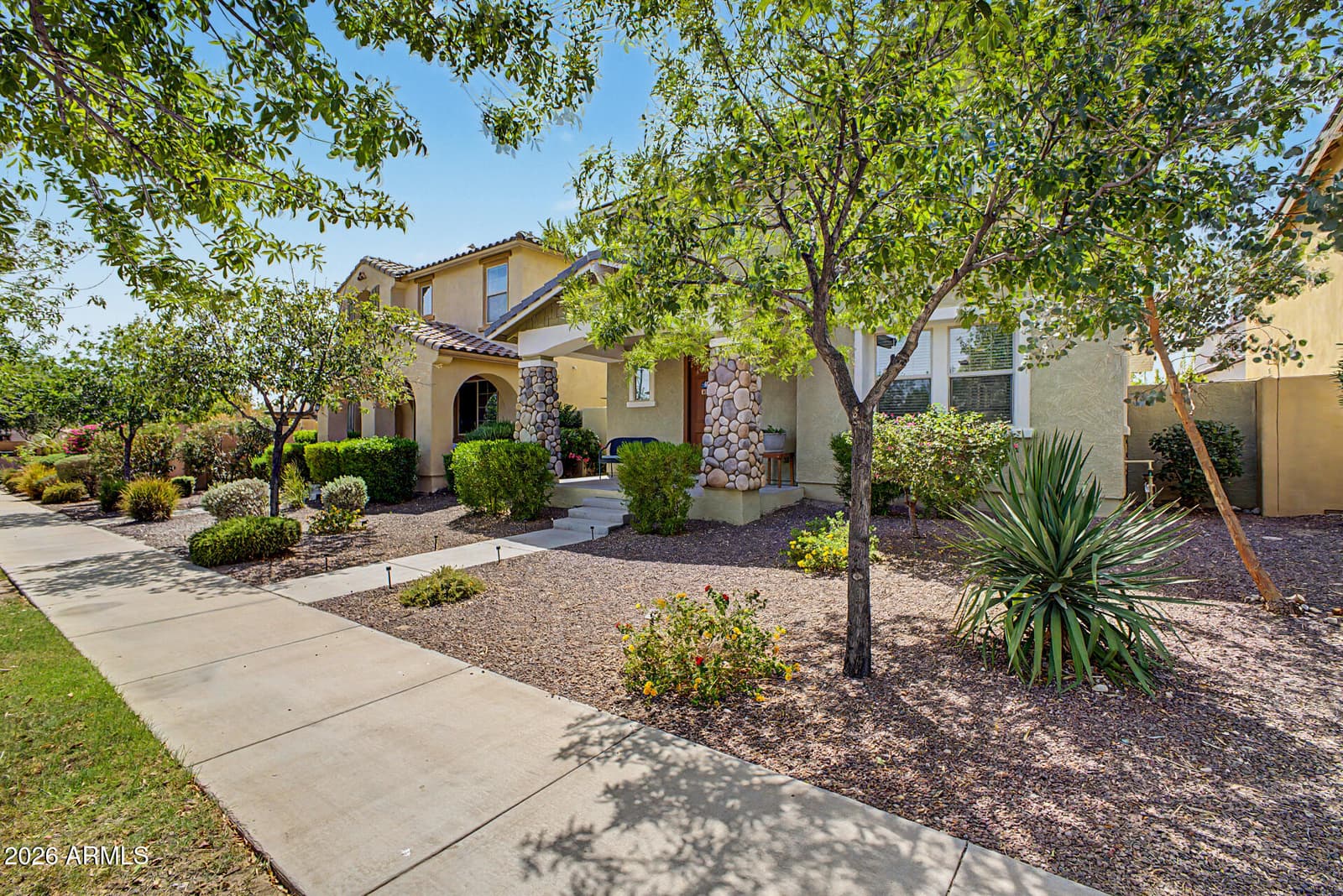 2266 N Heritage Street, Buckeye, AZ 85396 — photo 6 of 55
