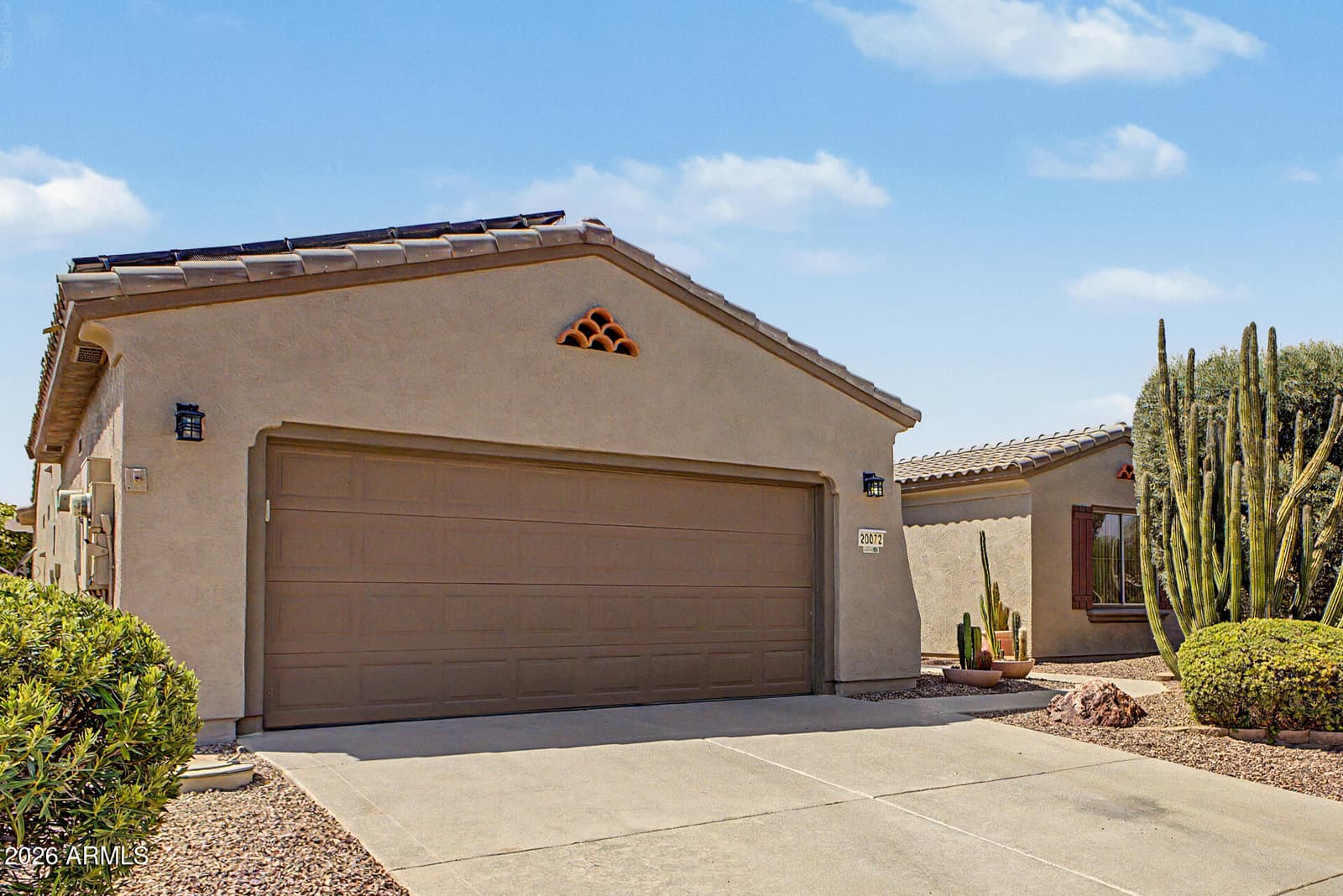 20072 N Pinewish Court, Surprise, AZ 85374 — photo 2 of 43