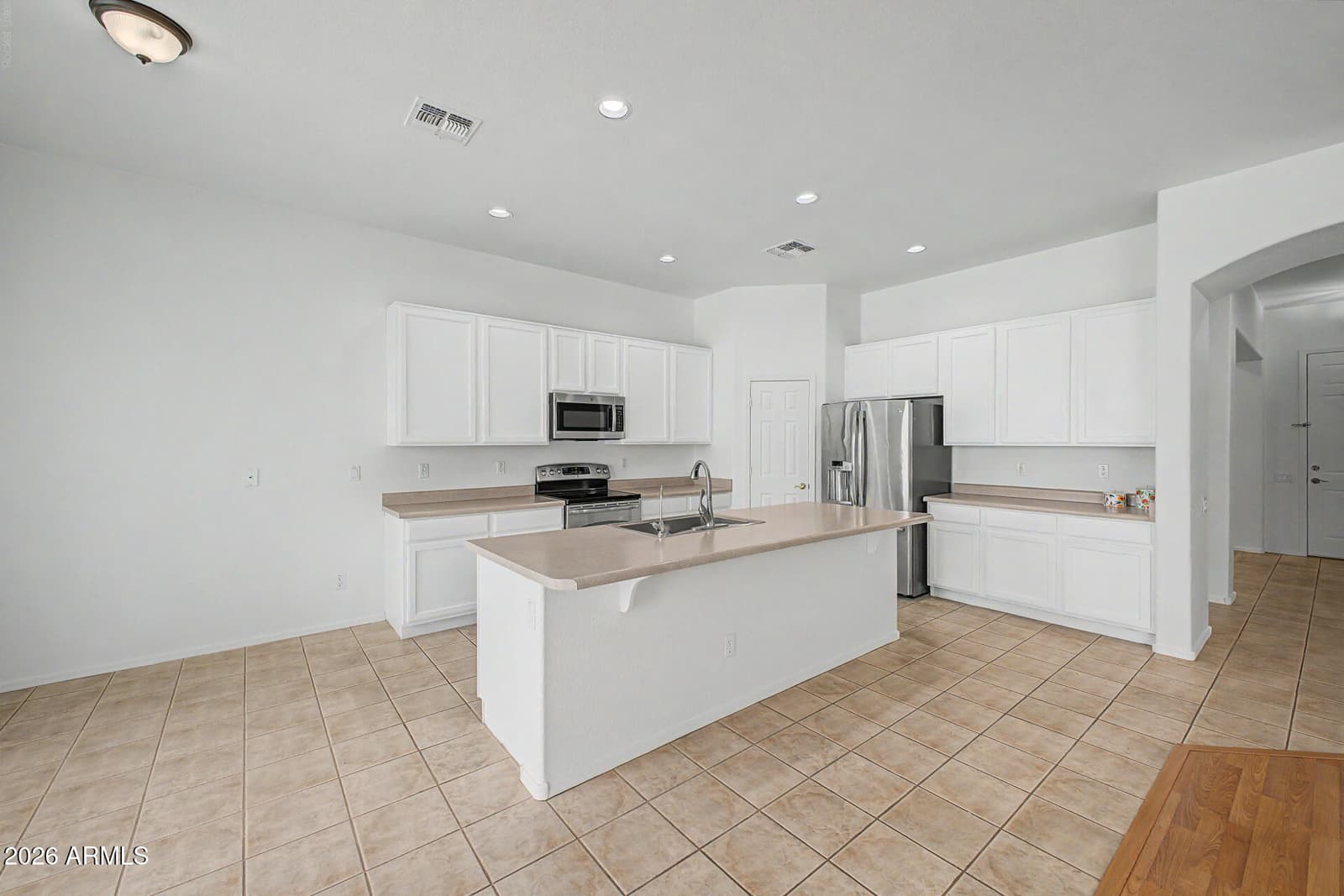 8177 S Bull Dog Court, Gold Canyon, AZ 85118 — photo 11 of 54