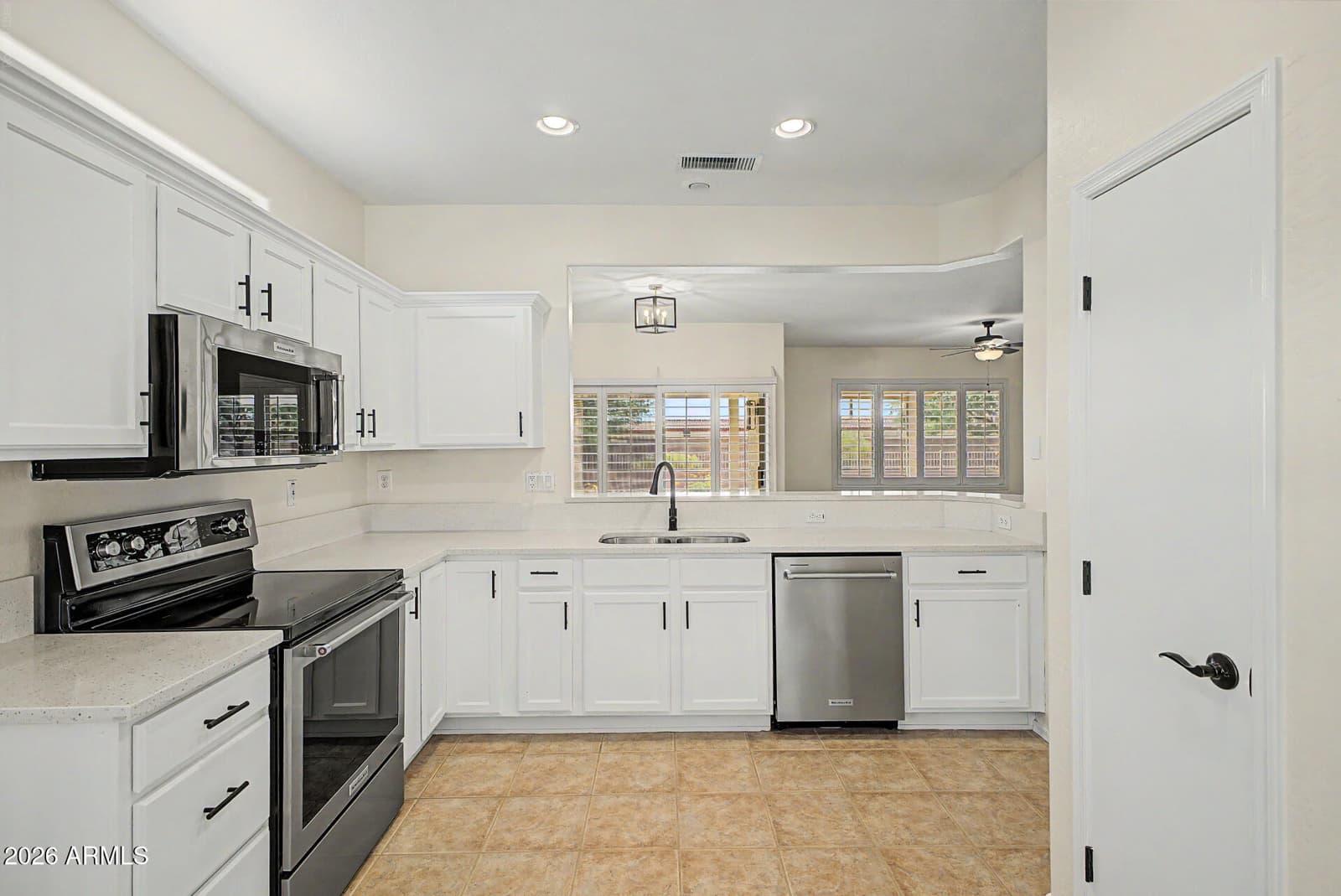 15063 W Home Run Drive, Surprise, AZ 85374 — photo 3 of 43