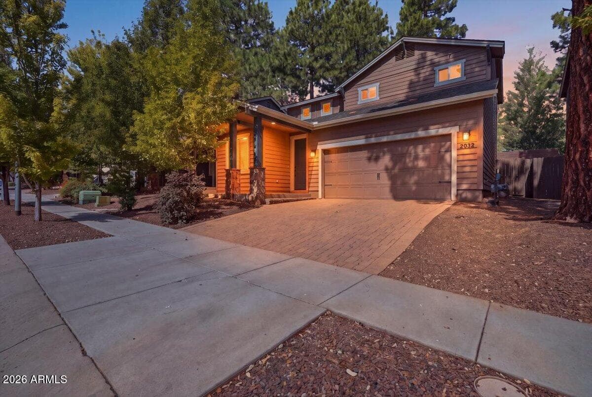 2939 S Pepita Drive, Flagstaff, AZ 86001 — photo 3 of 34