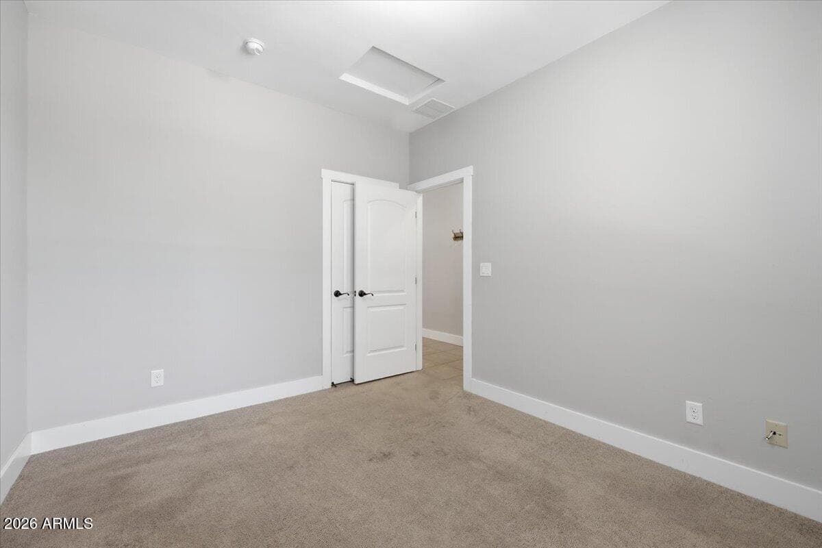 2939 S Pepita Drive, Flagstaff, AZ 86001 — photo 5 of 34