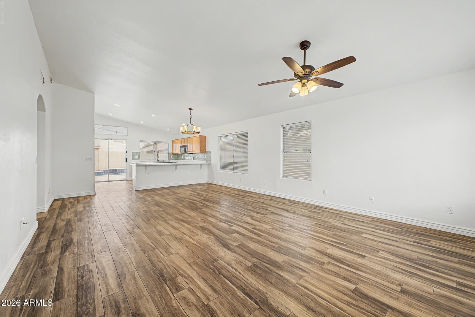 3545 E Utopia Road, Phoenix, AZ 85050 — photo 7 of 28