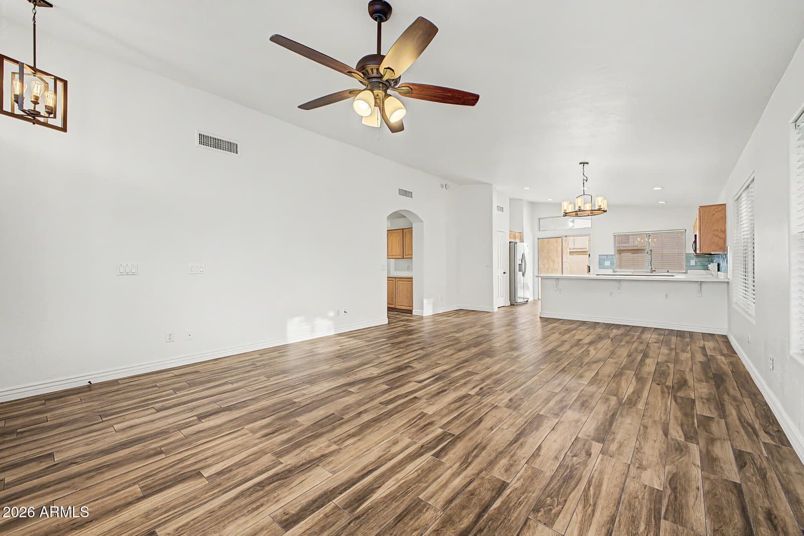3545 E Utopia Road, Phoenix, AZ 85050 — photo 8 of 28