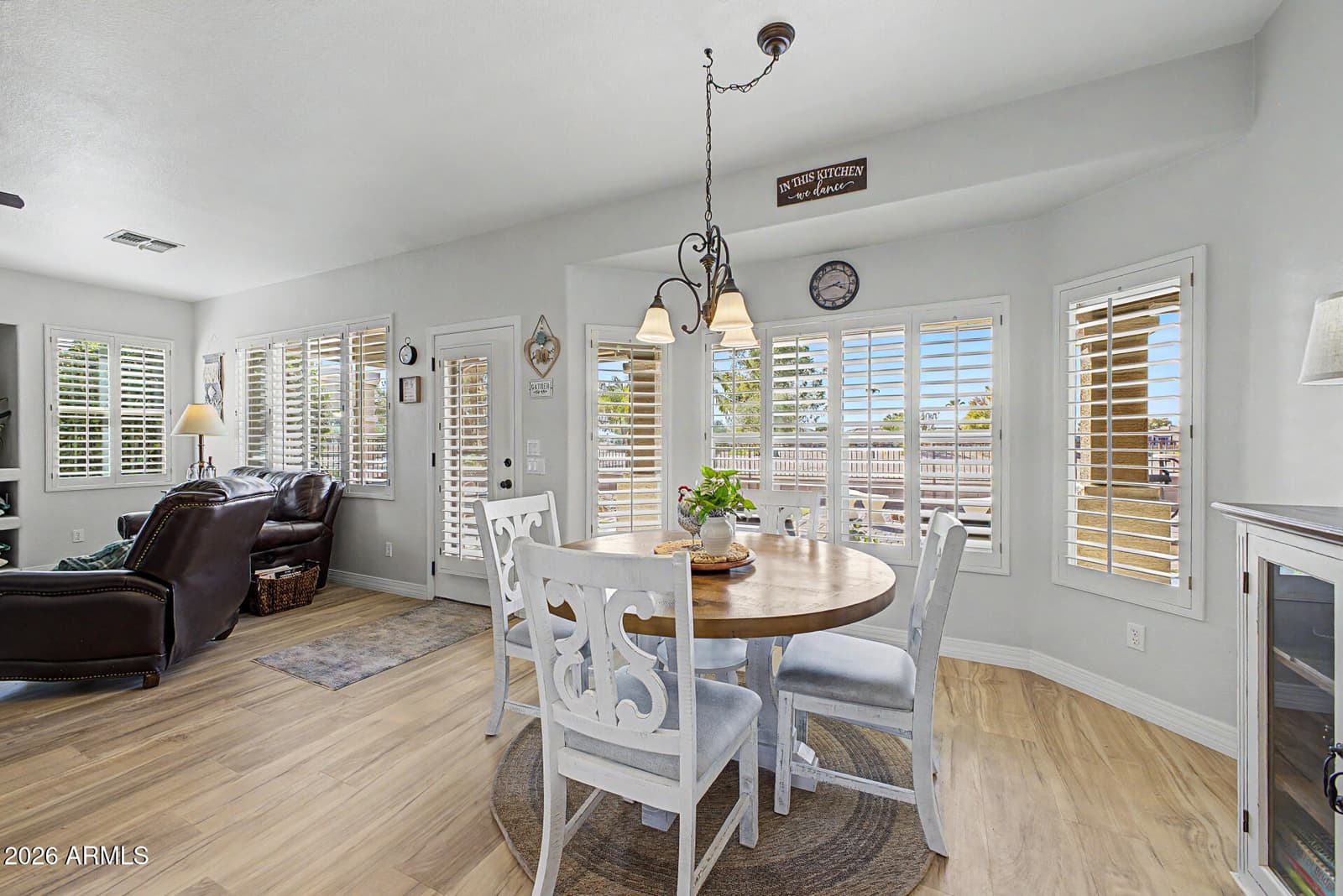6310 S White Place, Chandler, AZ 85249 — photo 10 of 40