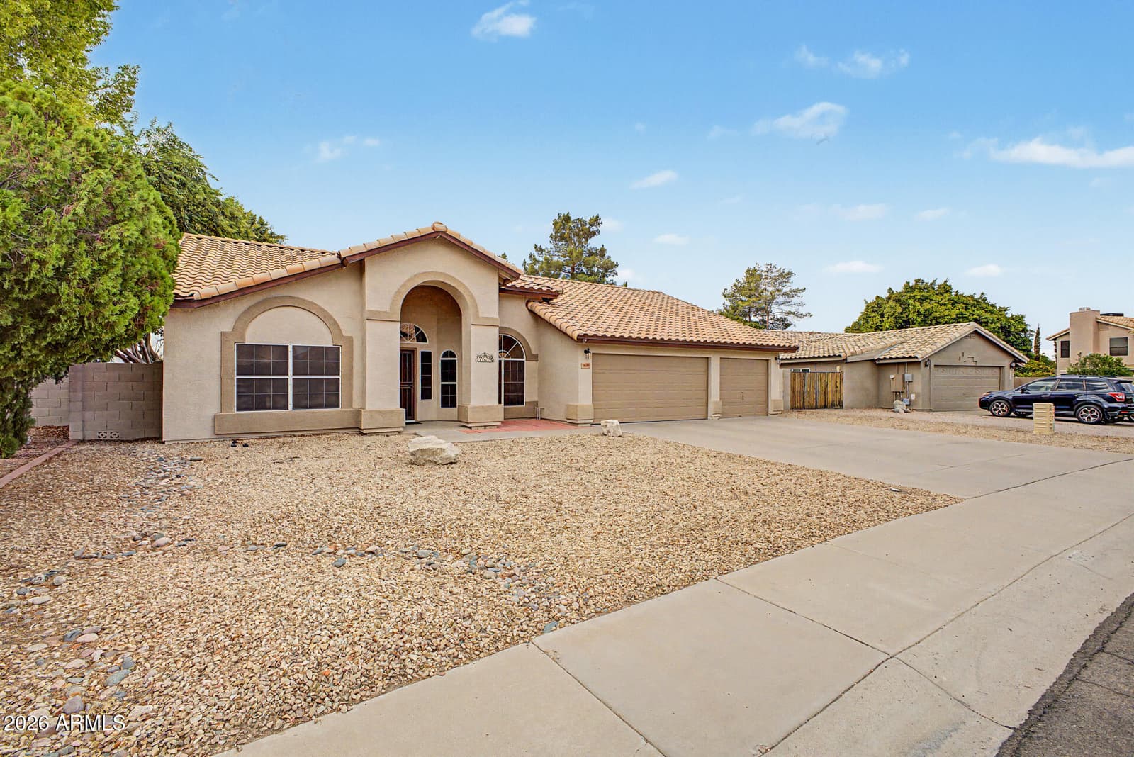 7639 W Crocus Drive, Peoria, AZ 85381 — photo 2 of 41