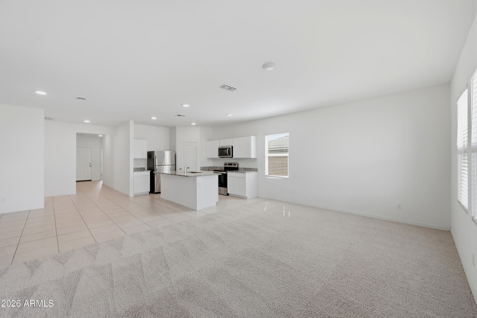 2022 E New Bonnet Lane, San Tan Valley, AZ 85140 — photo 4 of 33