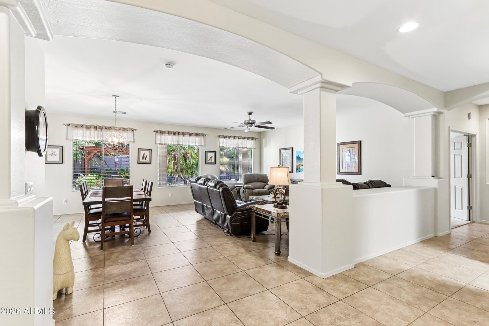 18473 W Marconi Avenue, Surprise, AZ 85388 — photo 5 of 42