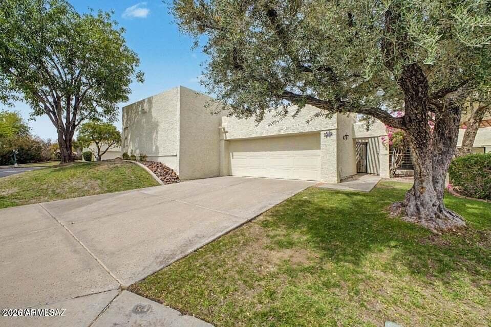 5829 N 24th Place, Phoenix, AZ 85016 — photo 2 of 39