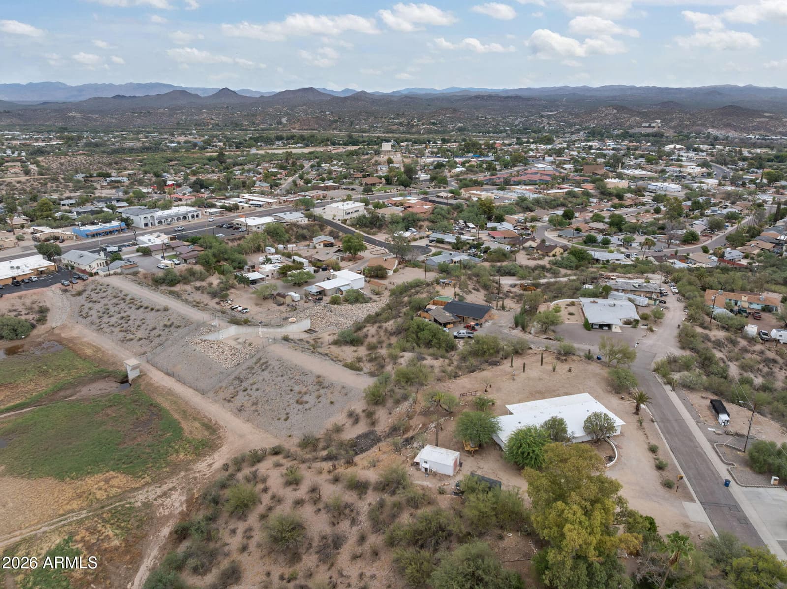 640 N Heights Road, Wickenburg, AZ 85390 — photo 32 of 38