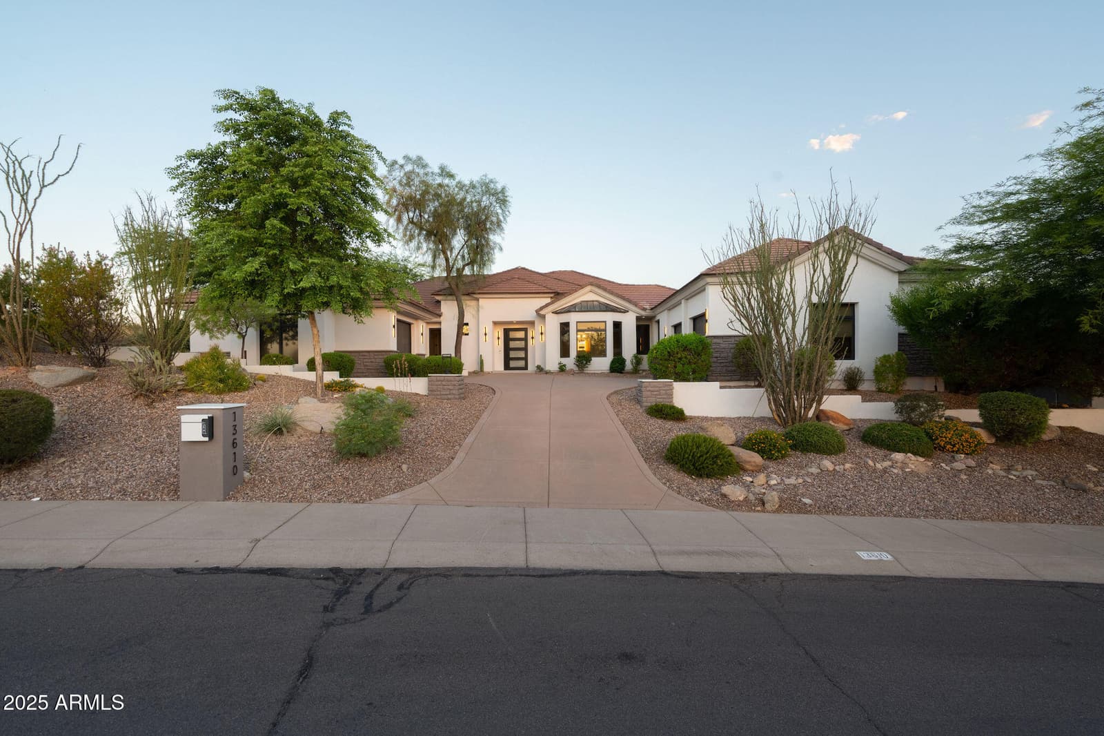 13610 N Sunflower Drive, Fountain Hills, AZ 85268 — photo 2 of 68