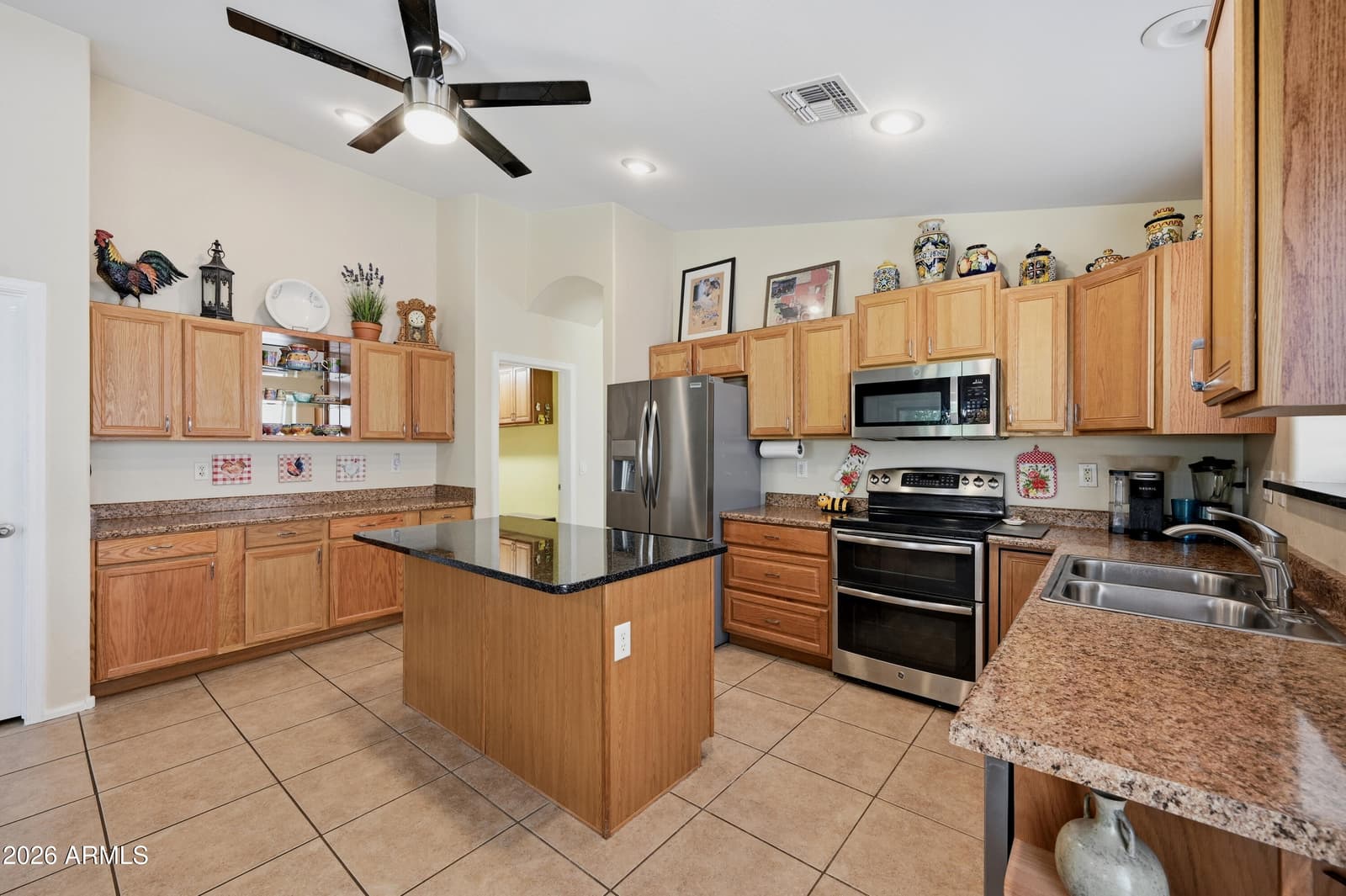 912 E Julie Avenue, San Tan Valley, AZ 85140 — photo 12 of 28