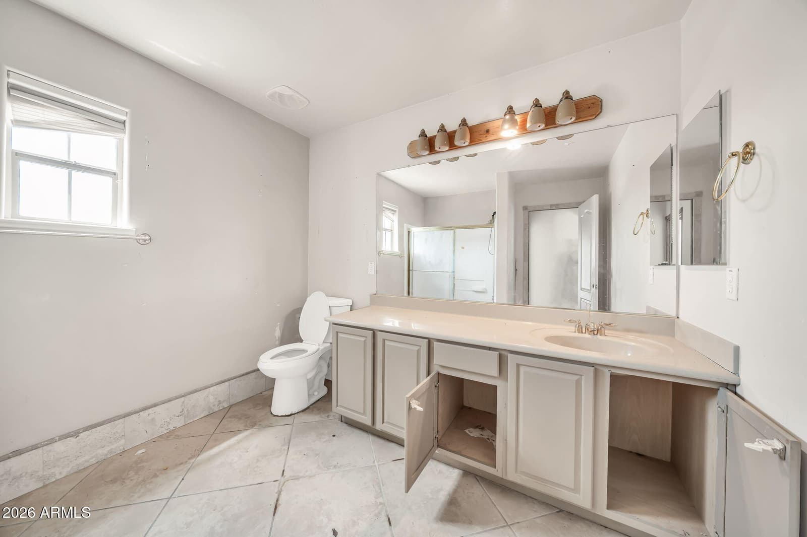 12780 W Milton Drive, Peoria, AZ 85383 — photo 14 of 42