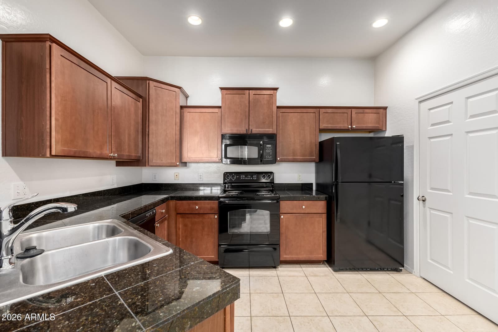 14575 W Mountain View Boulevard 10216, Surprise, AZ 85374 — photo 15 of 40