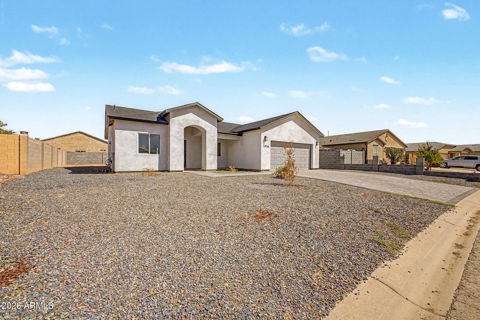 14733 S Diablo Road, Arizona City, AZ 85123 — photo 4 of 33