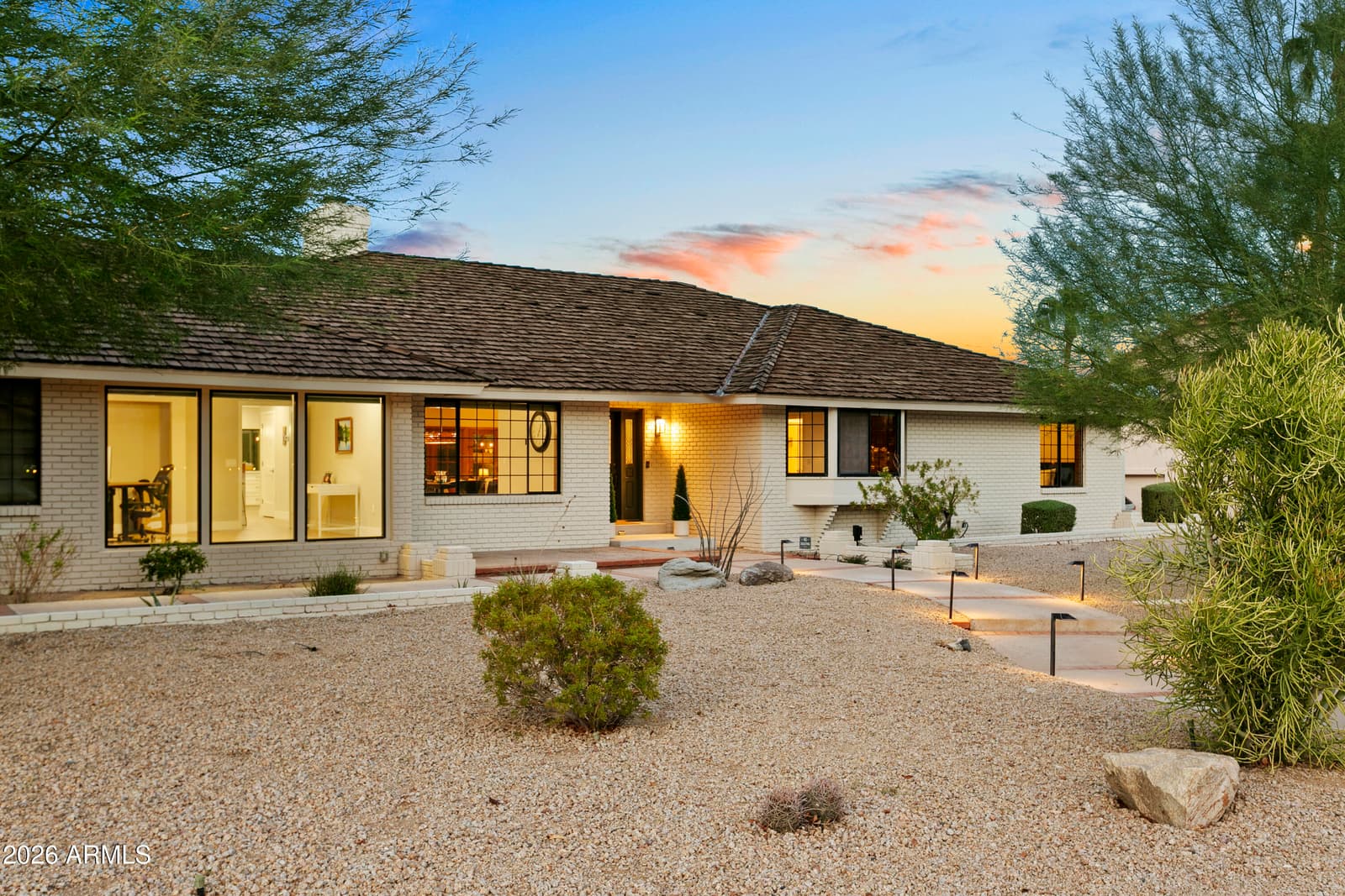 11645 S Tusayan Court, Phoenix, AZ 85044 — photo 6 of 64