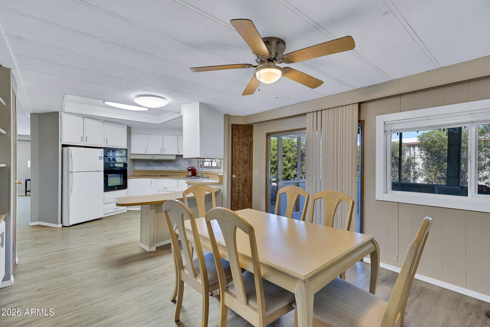 25607 S Illinois Avenue, Sun Lakes, AZ 85248 — photo 12 of 50