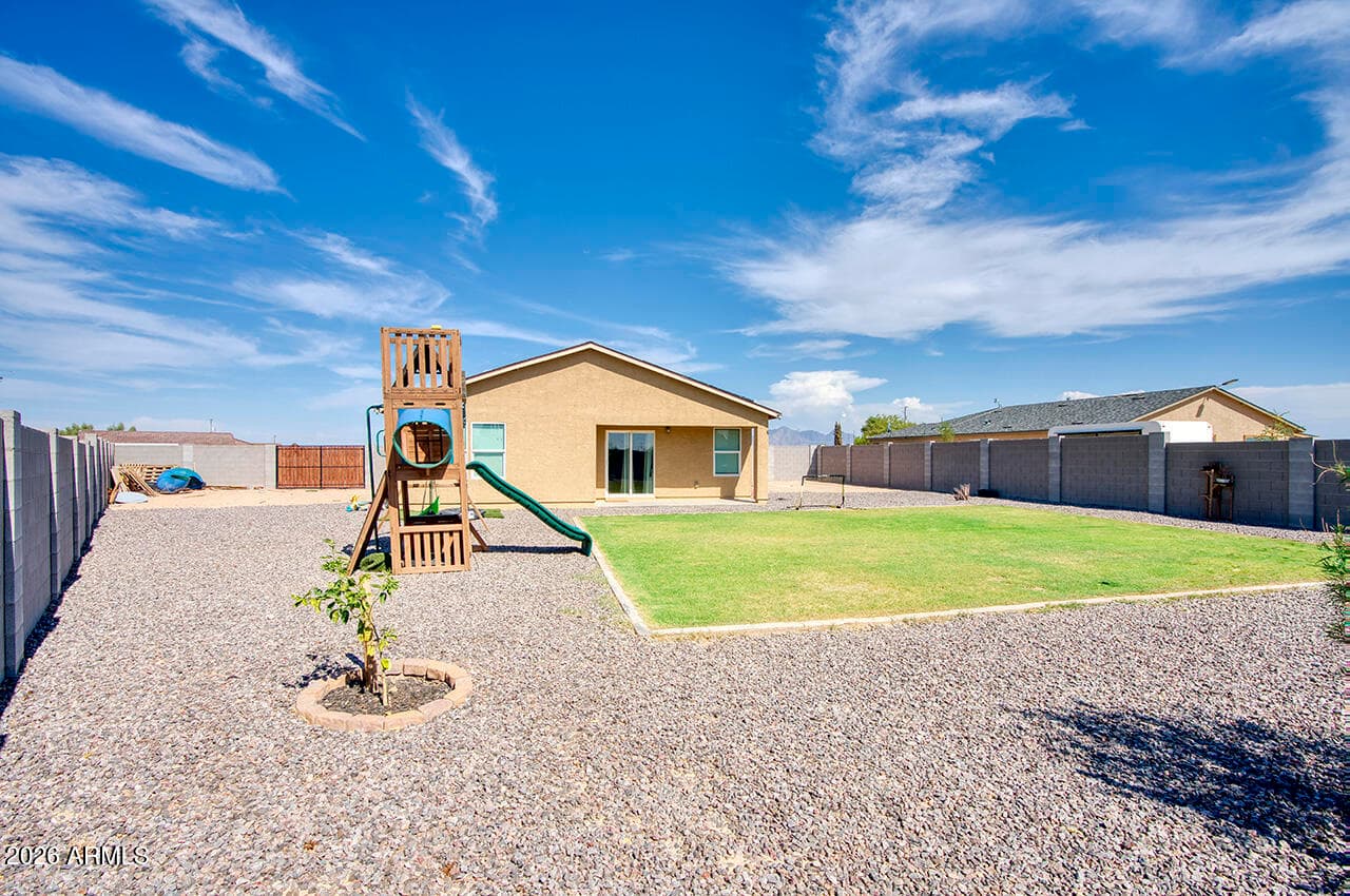 3540 N Mateo Drive, Eloy, AZ 85131 — photo 23 of 25