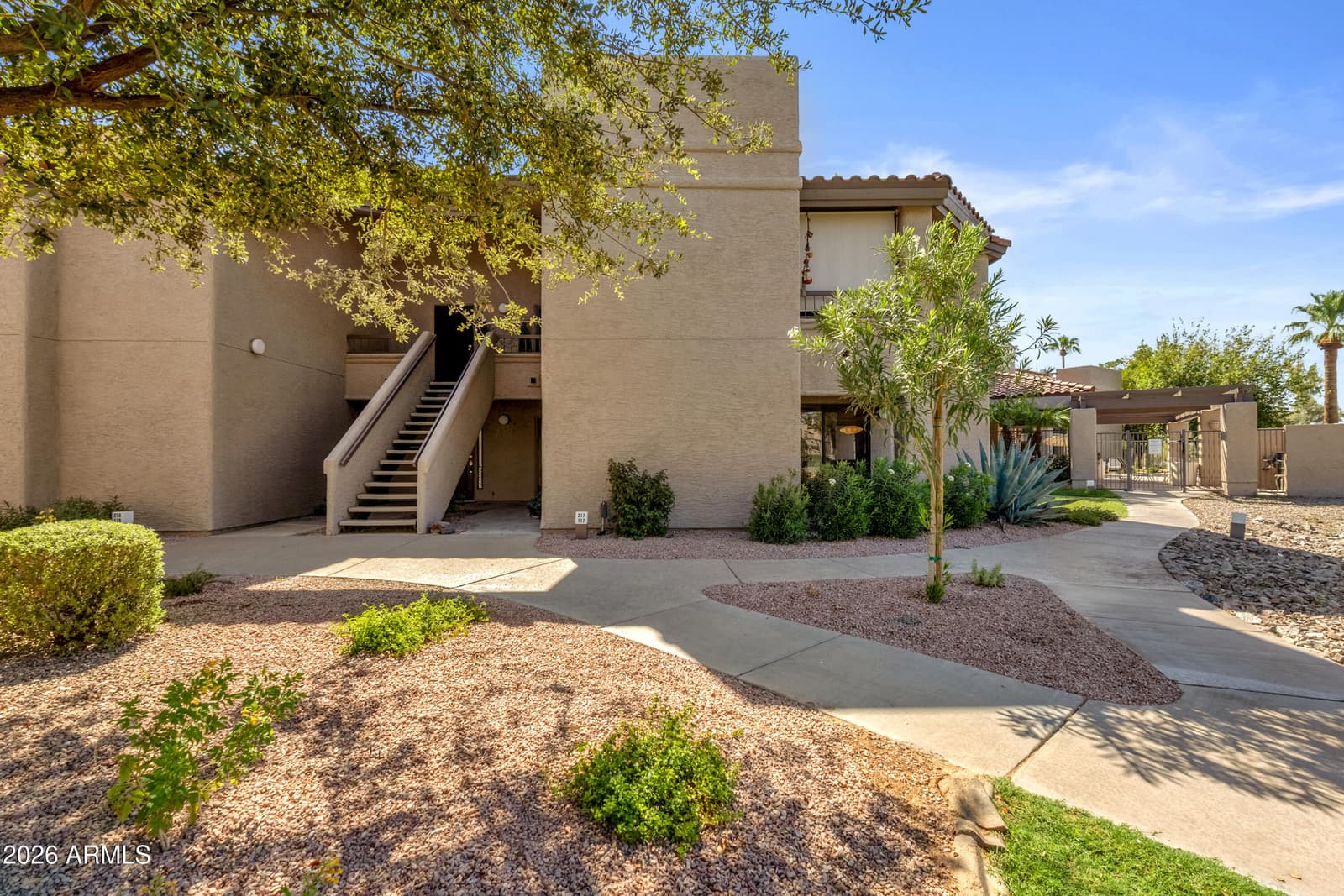 9550 N 94th Place 117, Scottsdale, AZ 85258 — photo 1 of 50