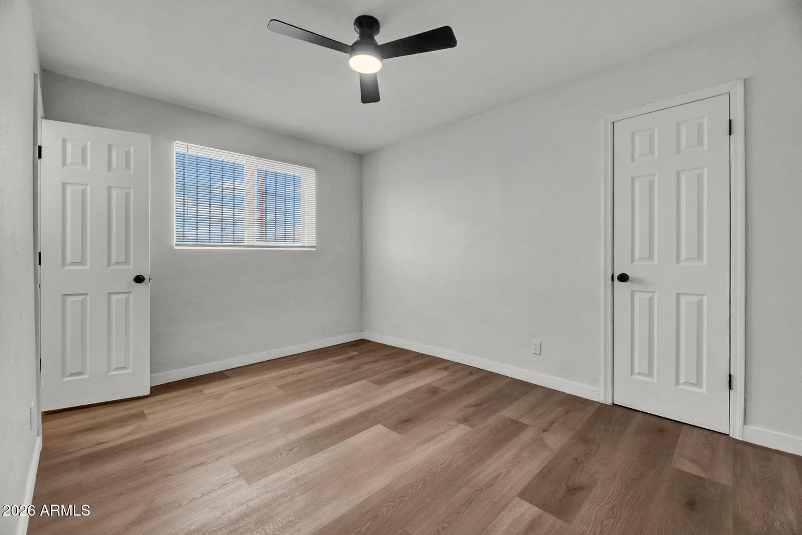 2866 W Diana Avenue, Phoenix, AZ 85051 — photo 18 of 24