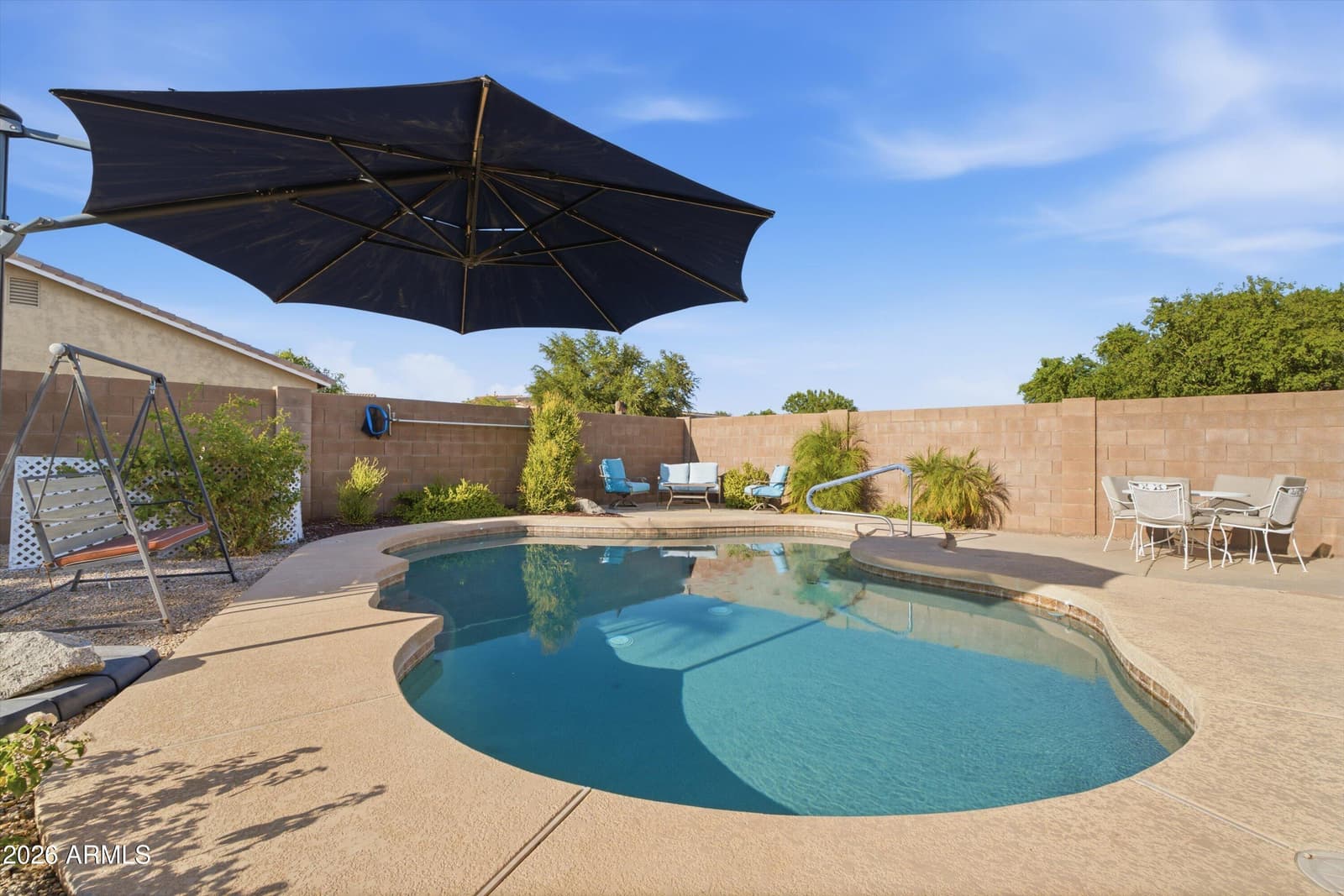586 E Chelsea Drive, San Tan Valley, AZ 85140 — photo 5 of 25