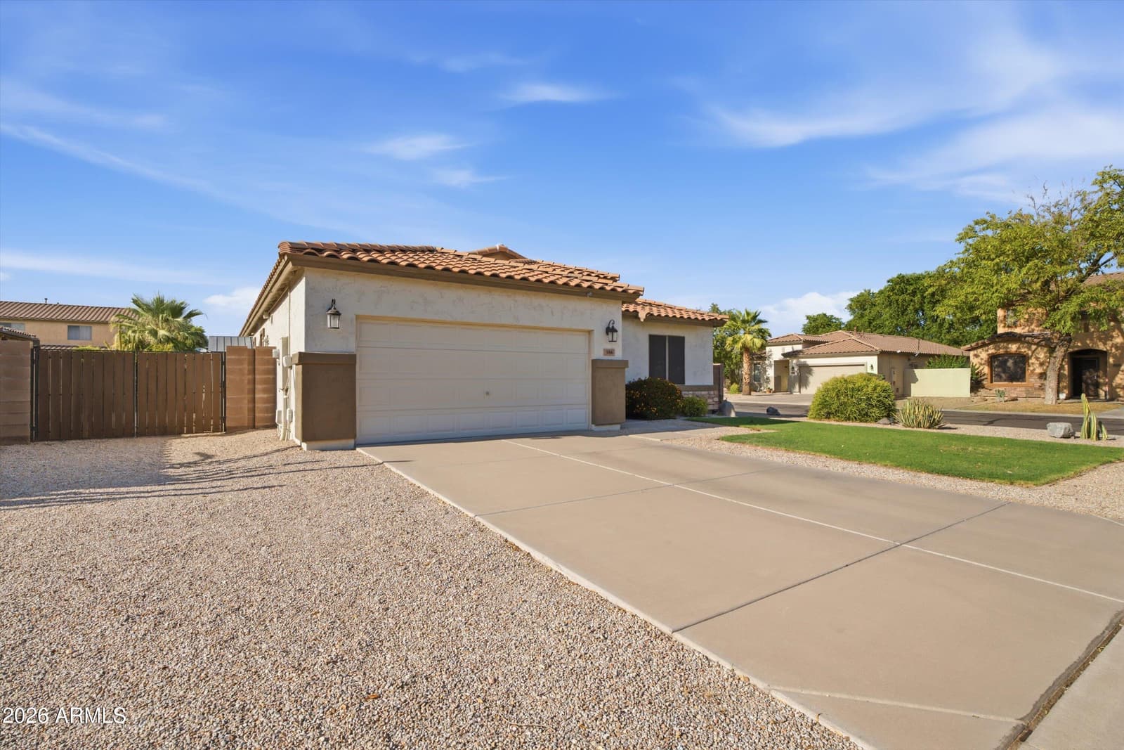 586 E Chelsea Drive, San Tan Valley, AZ 85140 — photo 6 of 25