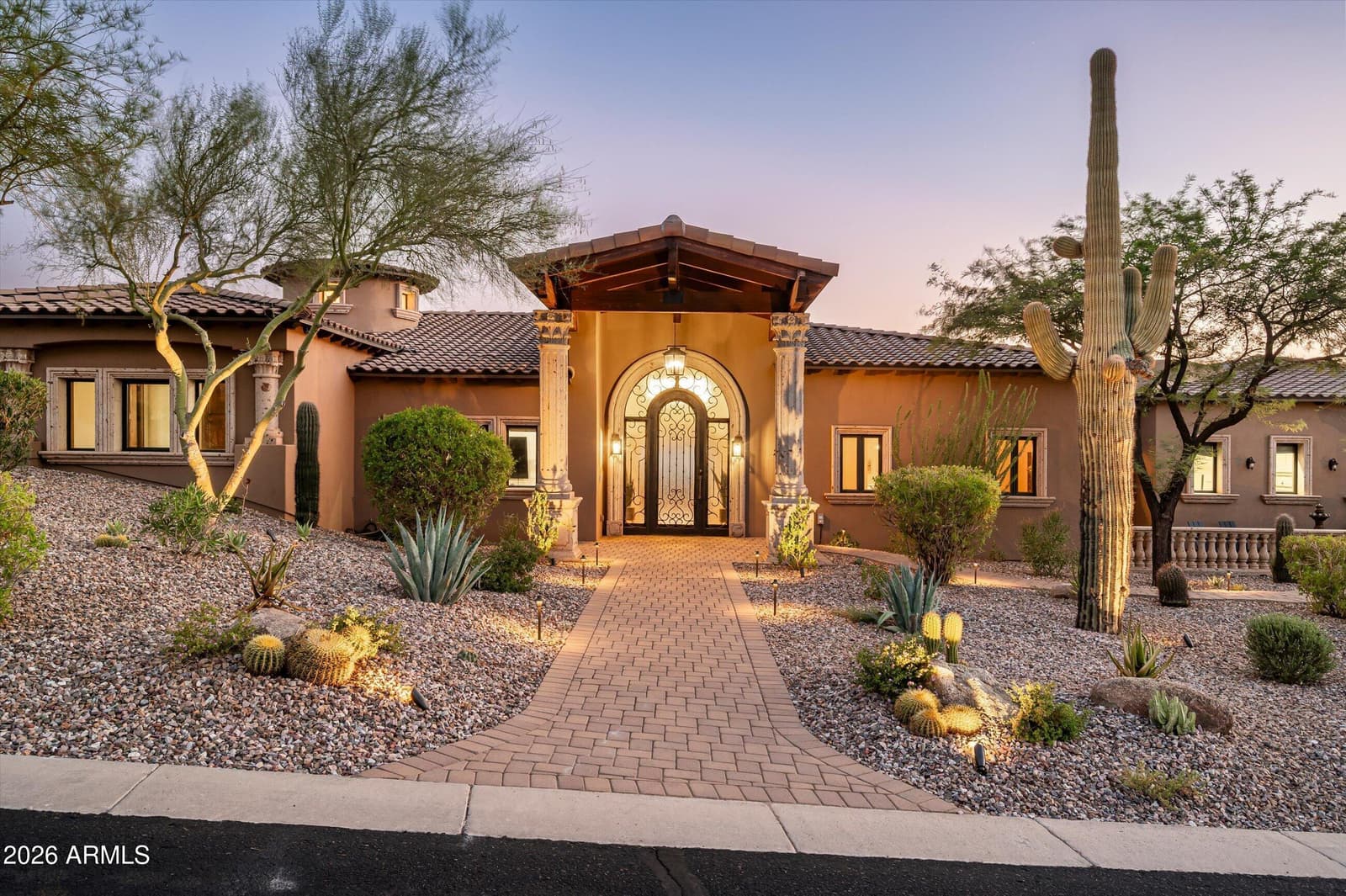 2433 W Praiano Way, Phoenix, AZ 85086 — photo 10 of 96