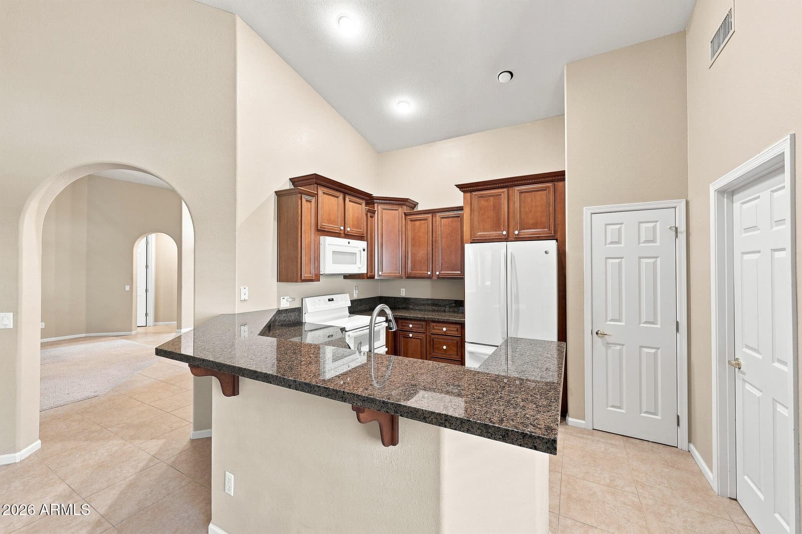 13151 W Coronado Road, Goodyear, AZ 85395 — photo 13 of 68