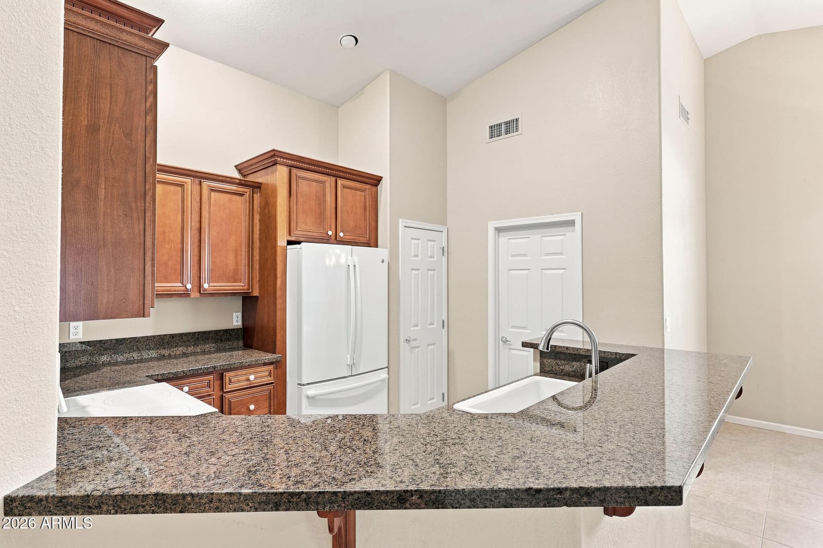13151 W Coronado Road, Goodyear, AZ 85395 — photo 8 of 68