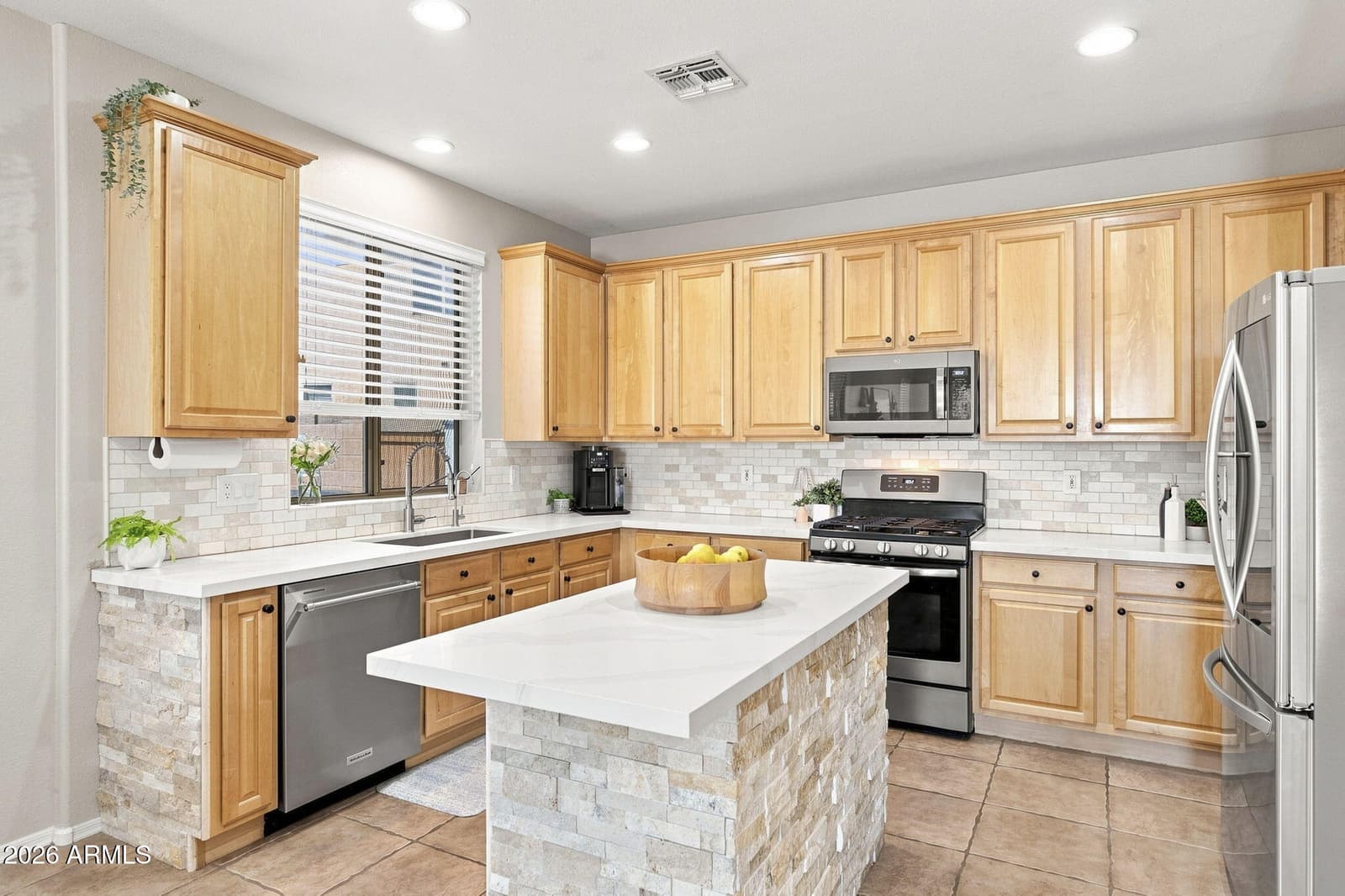 3003 W Steinbeck Court, Anthem, AZ 85086 — photo 11 of 30