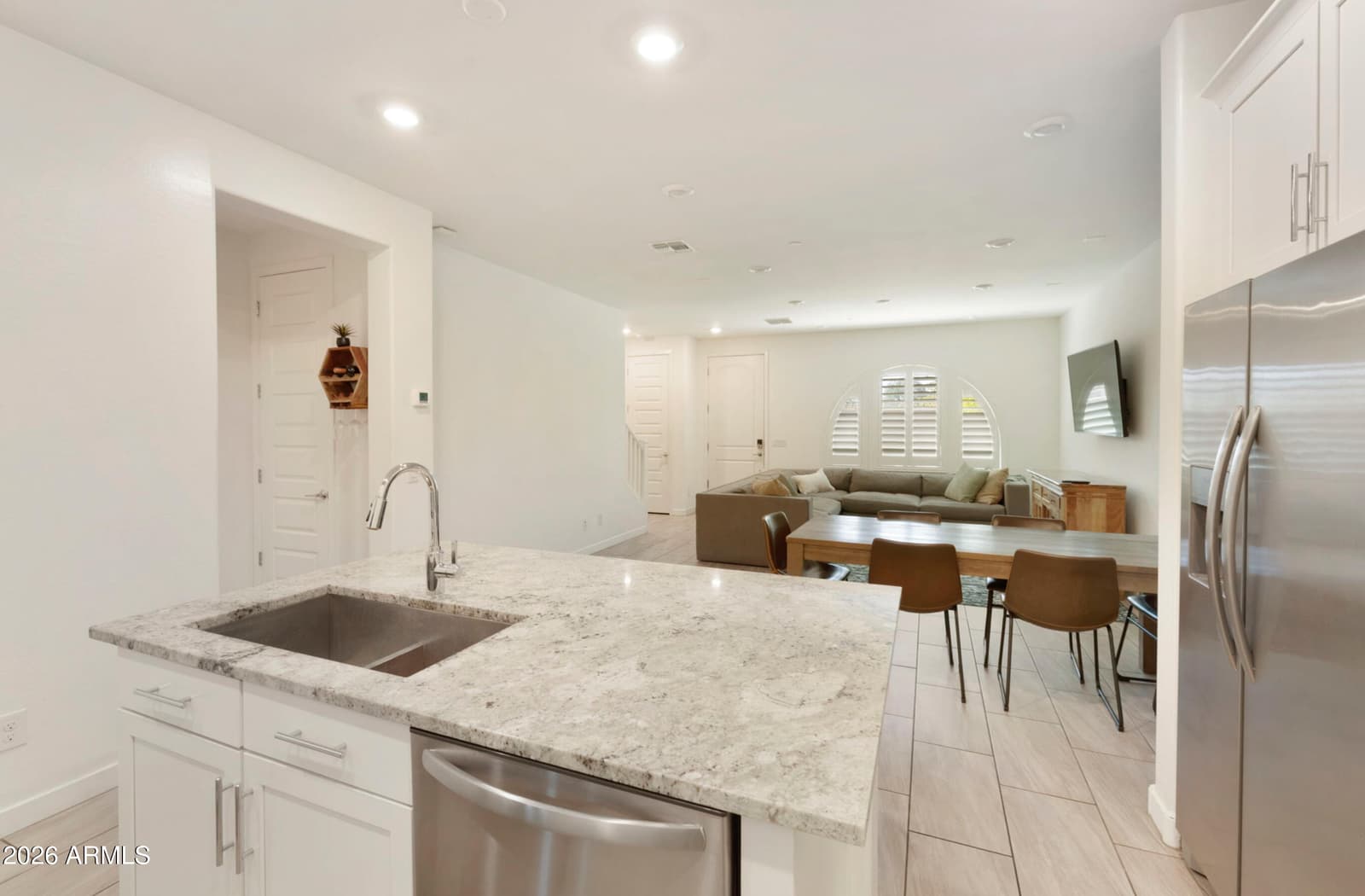 4077 S Sabrina Drive 130, Chandler, AZ 85248 — photo 5 of 18