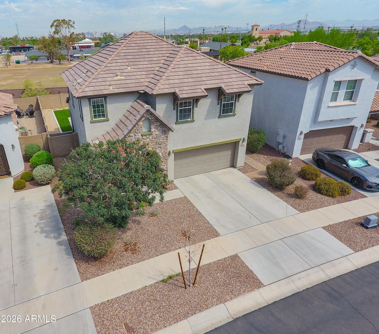 820 E Constance Way, Phoenix, AZ 85042 — photo 10 of 58