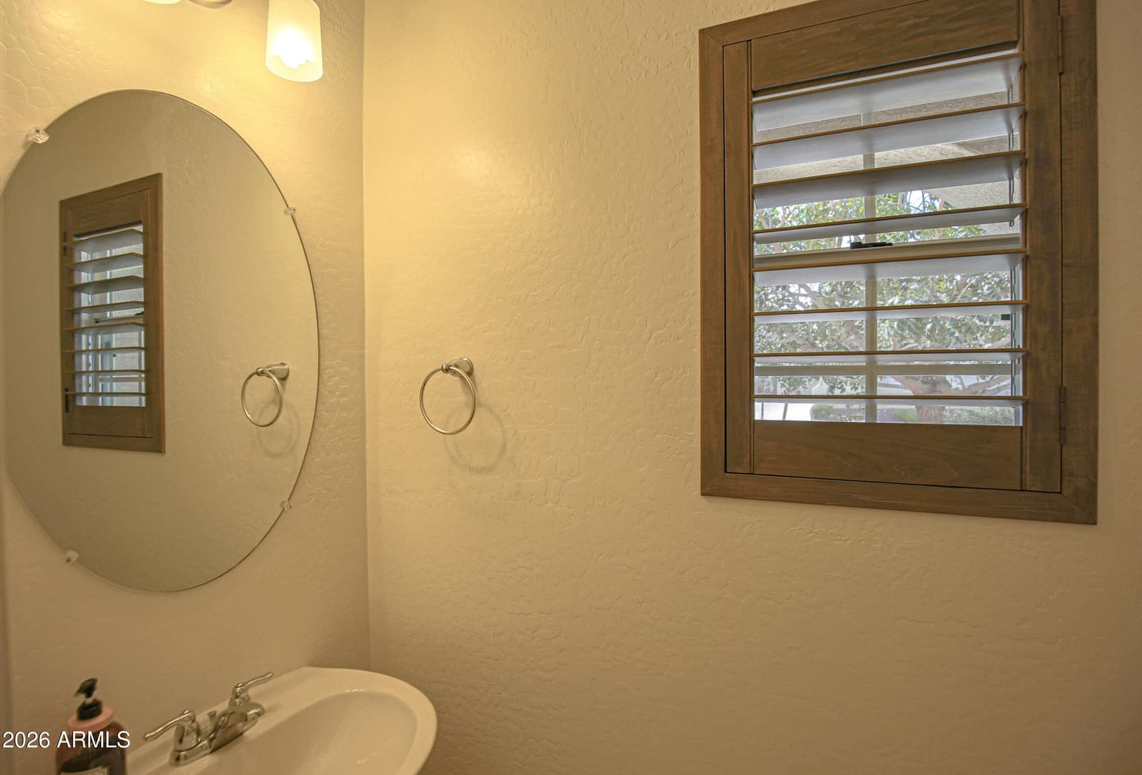 820 E Constance Way, Phoenix, AZ 85042 — photo 17 of 58