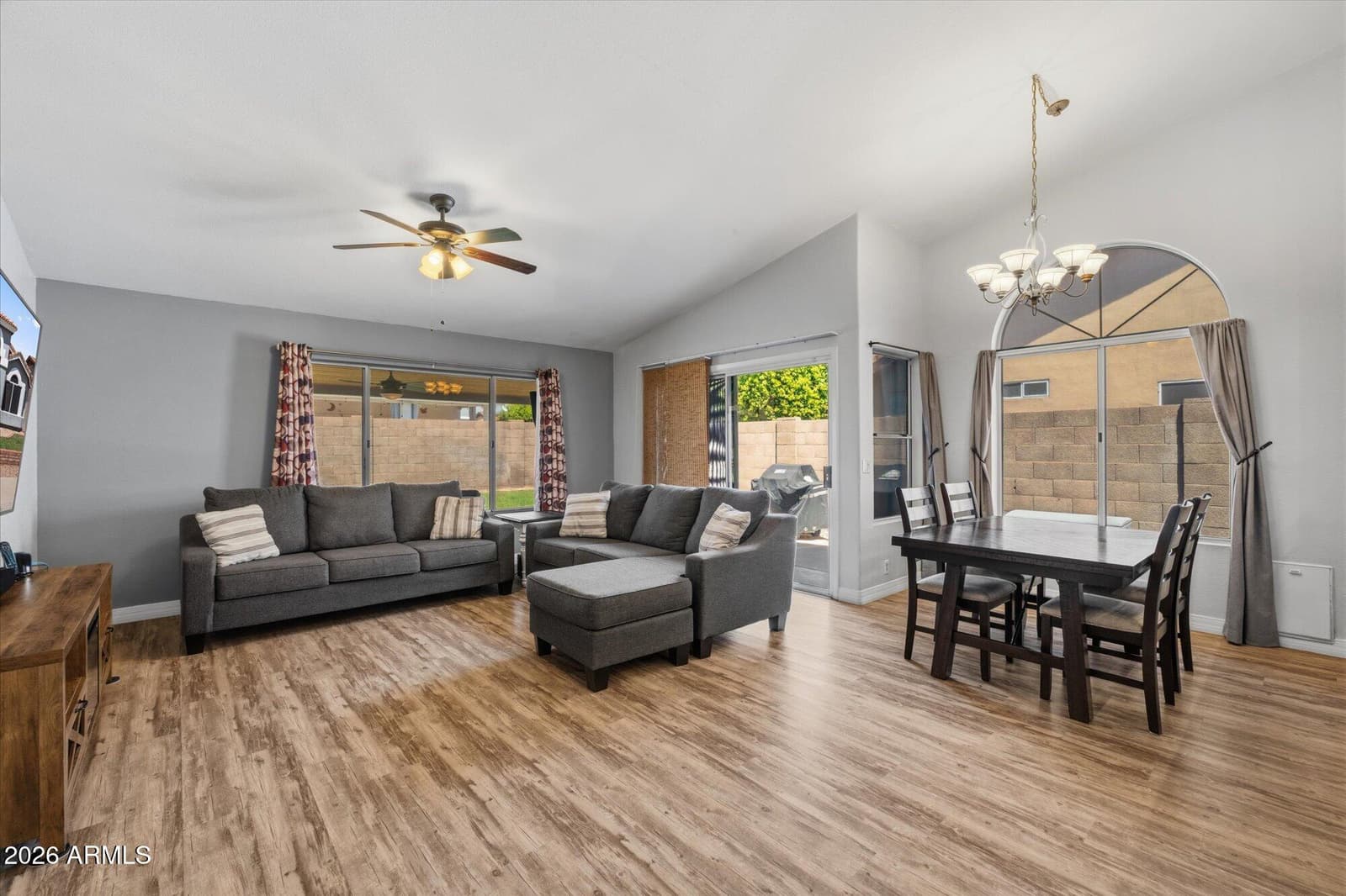 3864 W Alameda Road, Glendale, AZ 85310 — photo 3 of 35